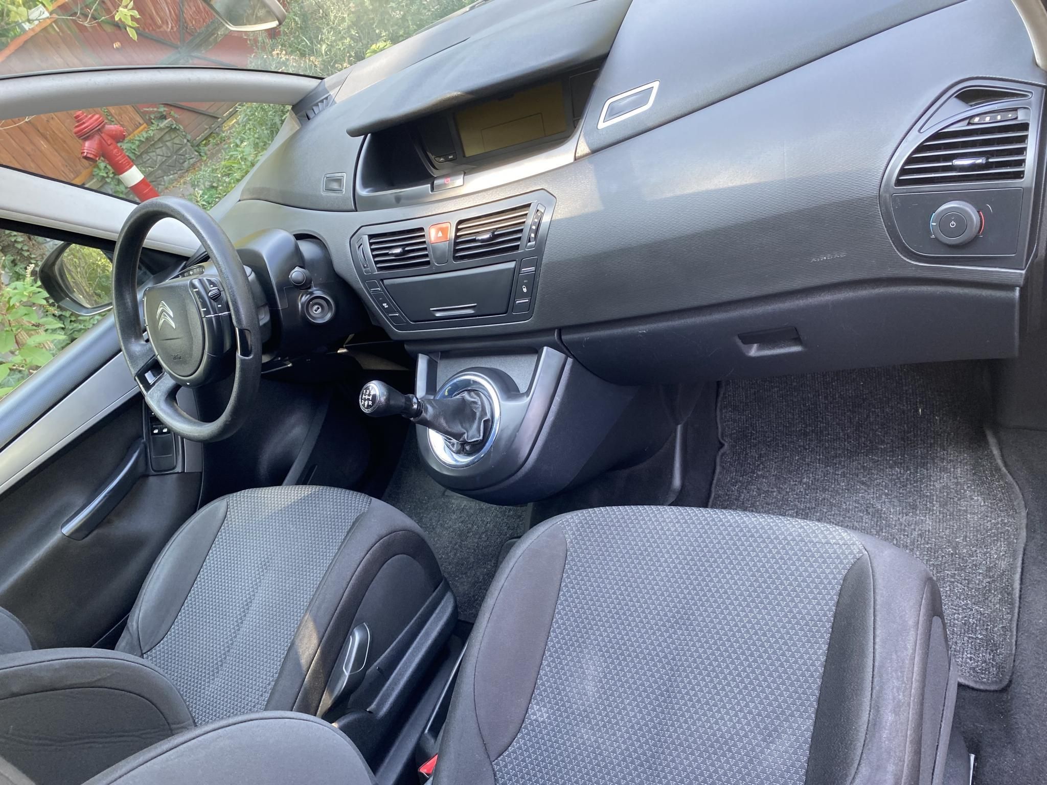 Használtautó - CITROEN GRAND C4 PICASSO C4Picasso 1.6 VTi Intensive