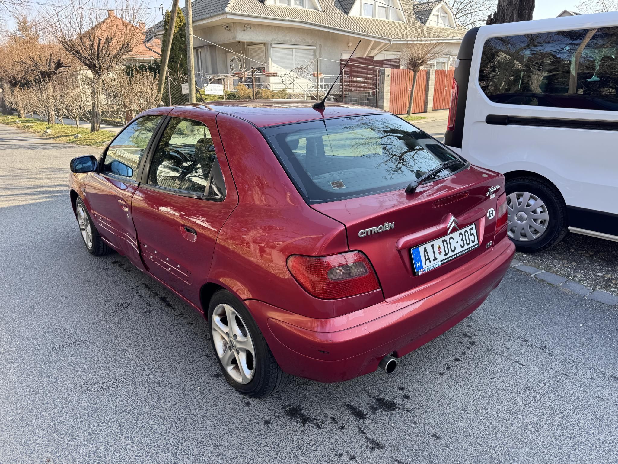 Használtautó - CITROEN XSARA 2.0 HDi SX