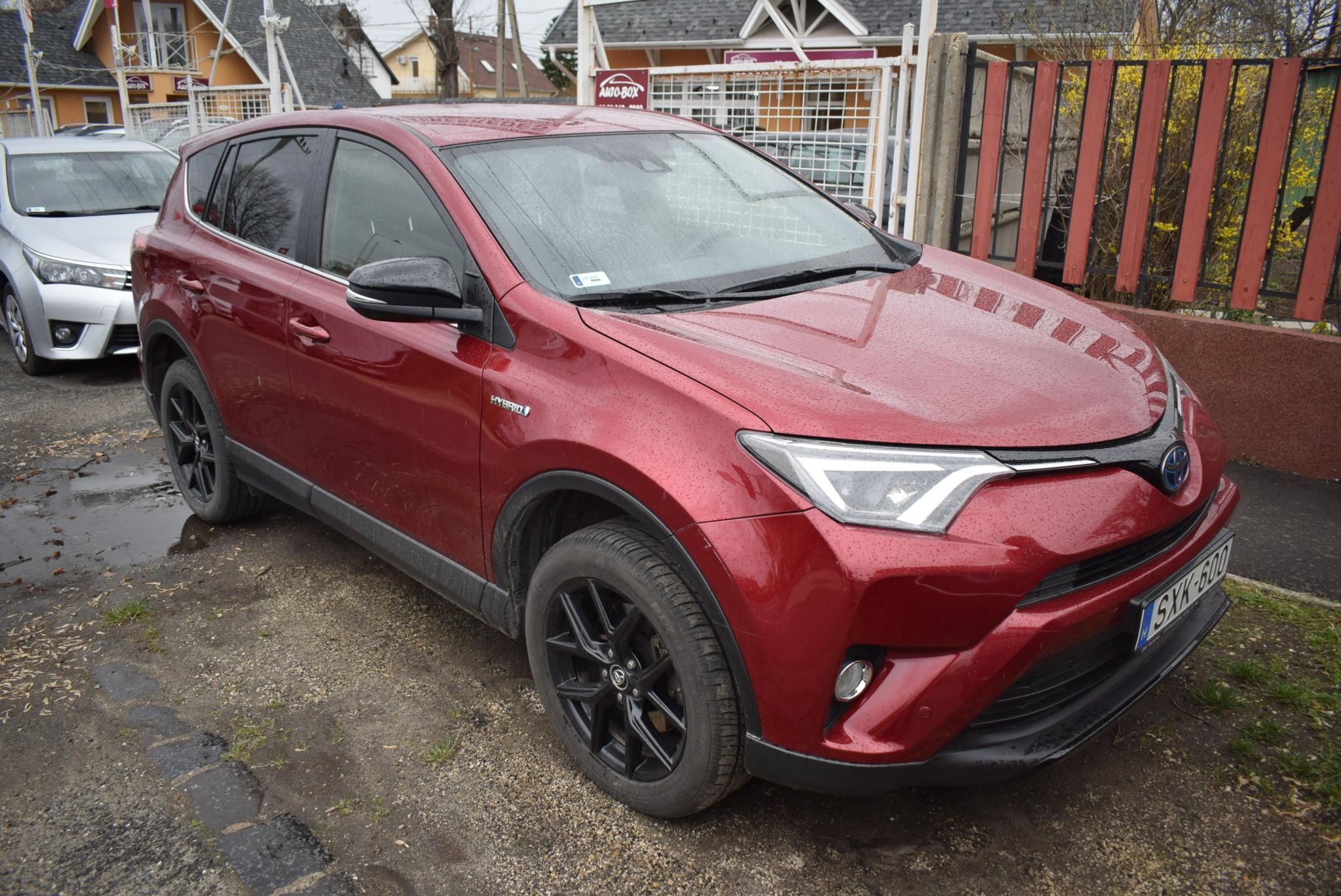 Használtautó - TOYOTA RAV 4 Rav4 2.5 Hybrid Active MY18 e-CVT