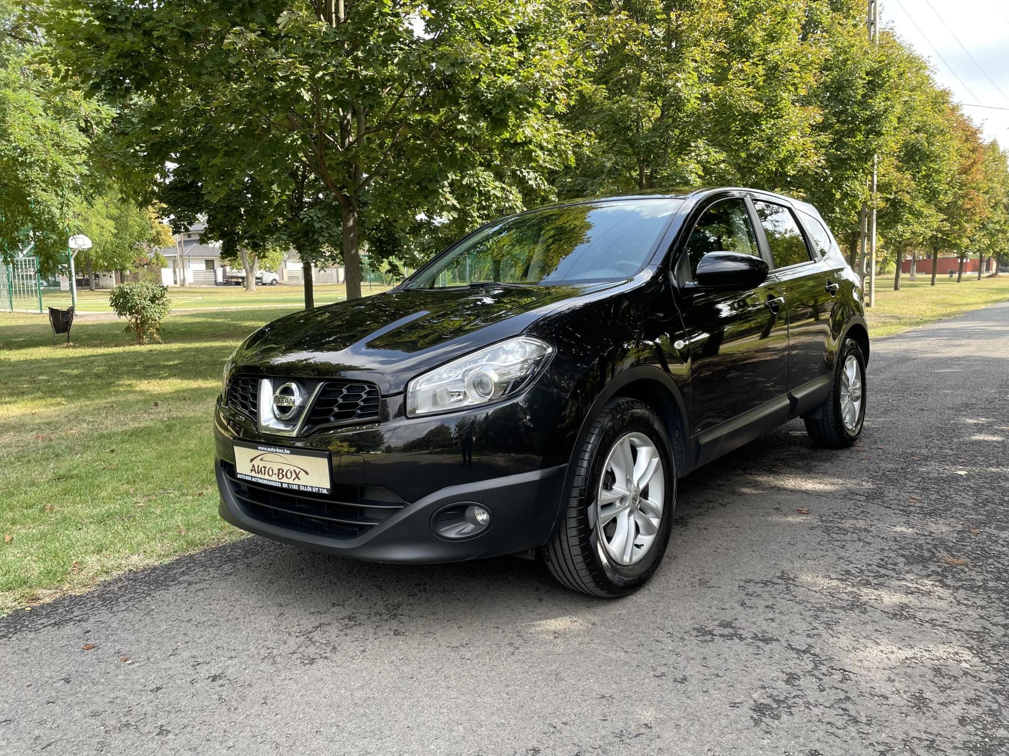 Használtautó - NISSAN QASHQAI+2 1.6 dCi Acenta Start&Stop