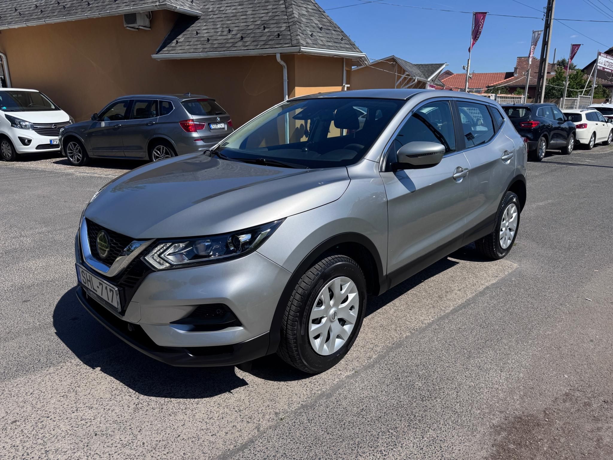 Használtautó - NISSAN QASHQAI 1.3 DIG-T Visia Magyar! AKÁR 2 ÉV GARANCIÁVAL