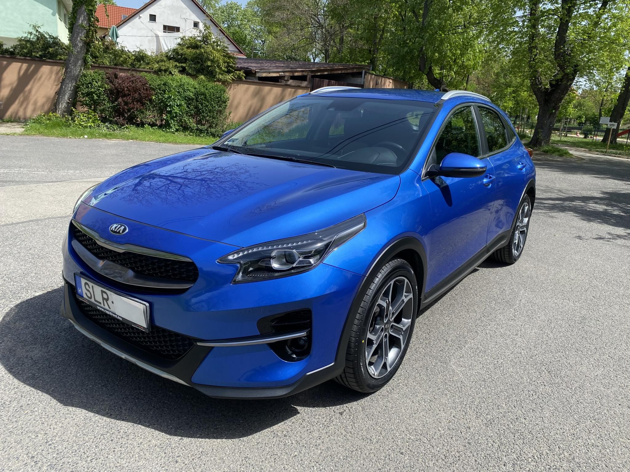 Használtautó - KIA XCEED 1.4 T-GDI Silver Magyar! Gyári Garanciás!