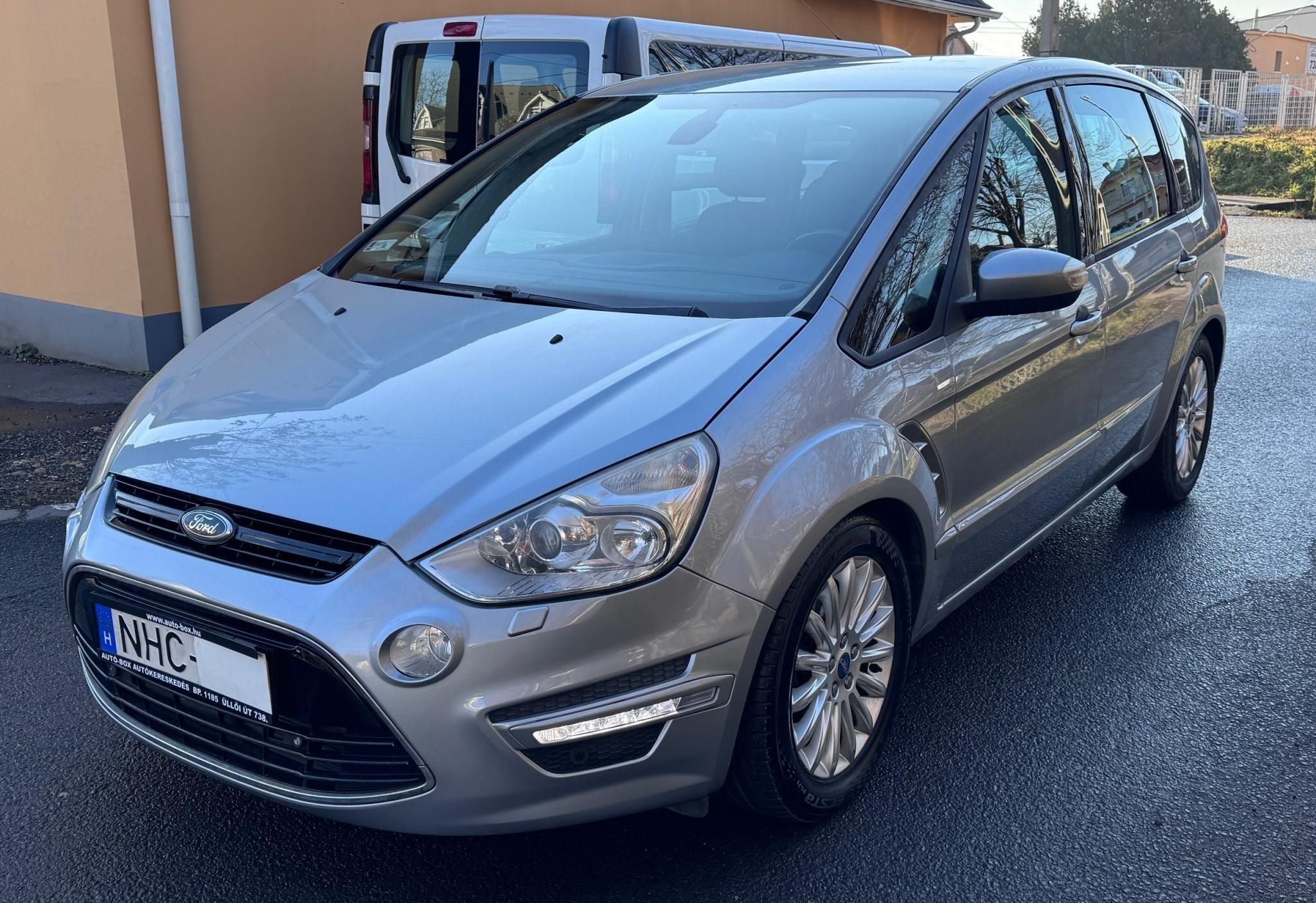 Használtautó - FORD S-MAX 2.0 TDCi Titanium Powershift Végig szervizes. Akár 2 Év Garanciával