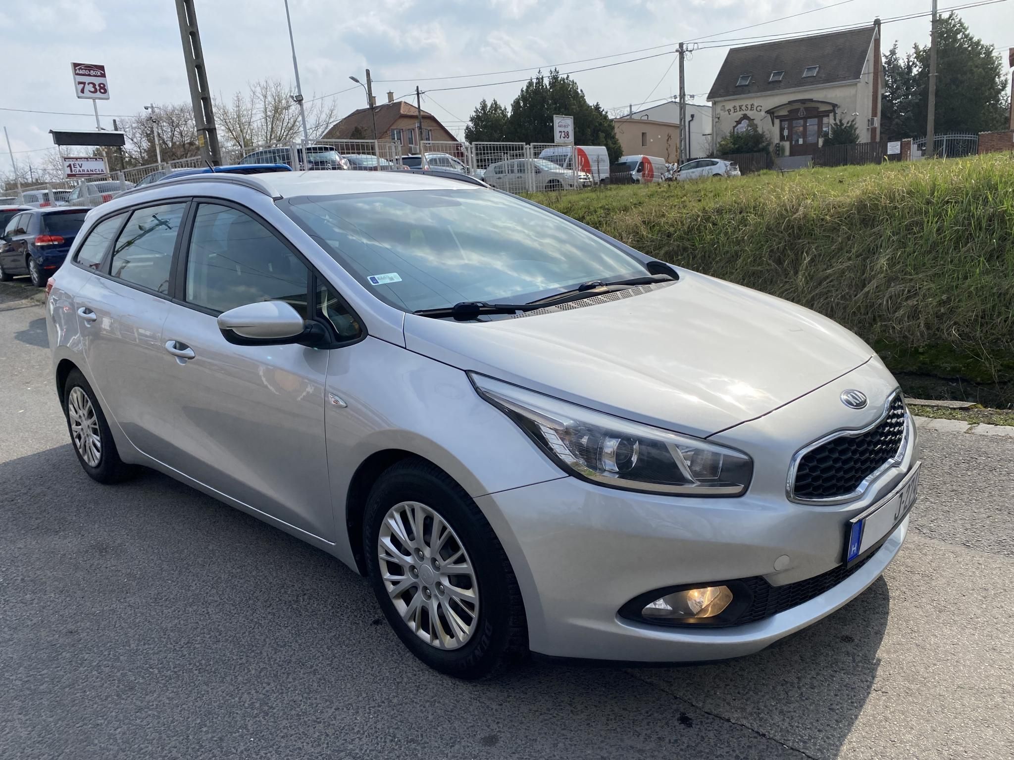 Használtautó - KIA CEE'D SW 1.6 CRDI LX AKÁR 1 ÉV GARANCIÁVAL