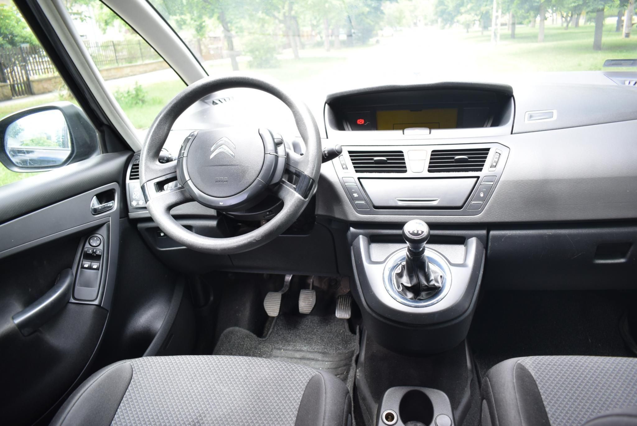 Használtautó - CITROEN GRAND C4 PICASSO C4Picasso 1.6 VTi Intensive