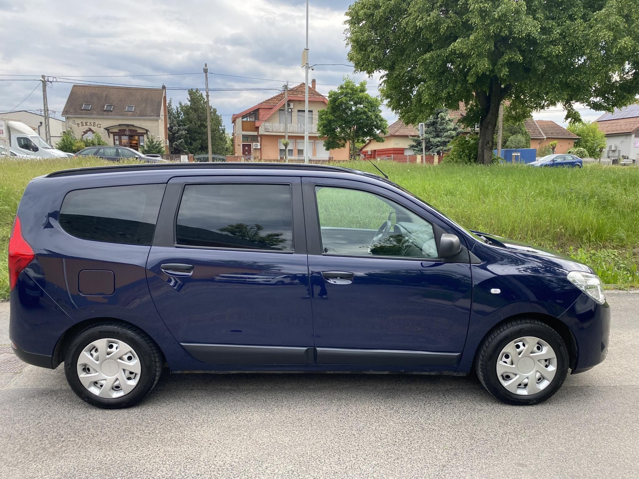 Használtautó - DACIA LODGY 1.3 TCe Ambiance (7 személyes ) Garanciával!