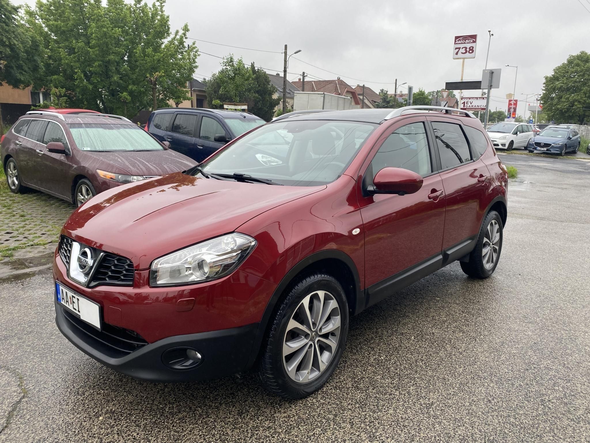 Használtautó - NISSAN QASHQAI+2 1.6 dCi 360 4WD Start&Stop Xenon Navi
