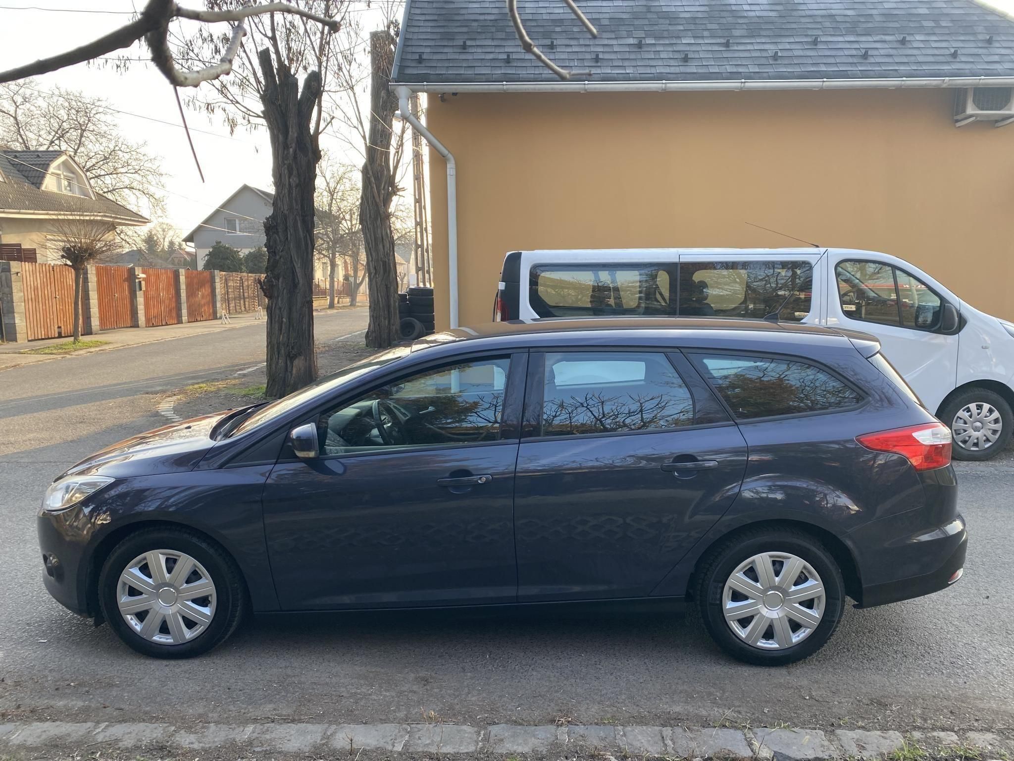 Használtautó - FORD FOCUS 1.6 TDCi Champions Magyar!