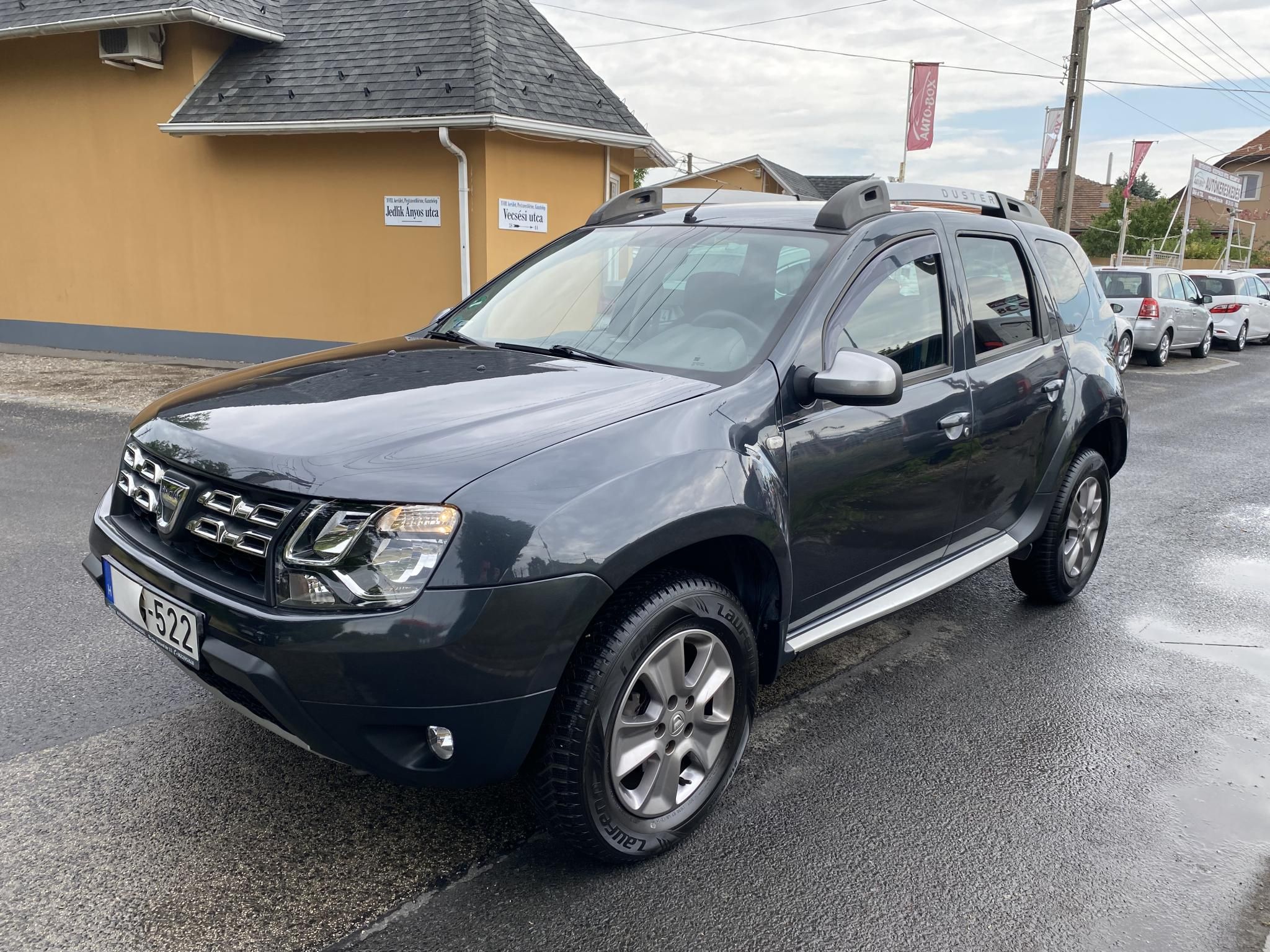 Használtautó - DACIA DUSTER 1.2 TCe Celebration Magyar! GARANCIÁVAL