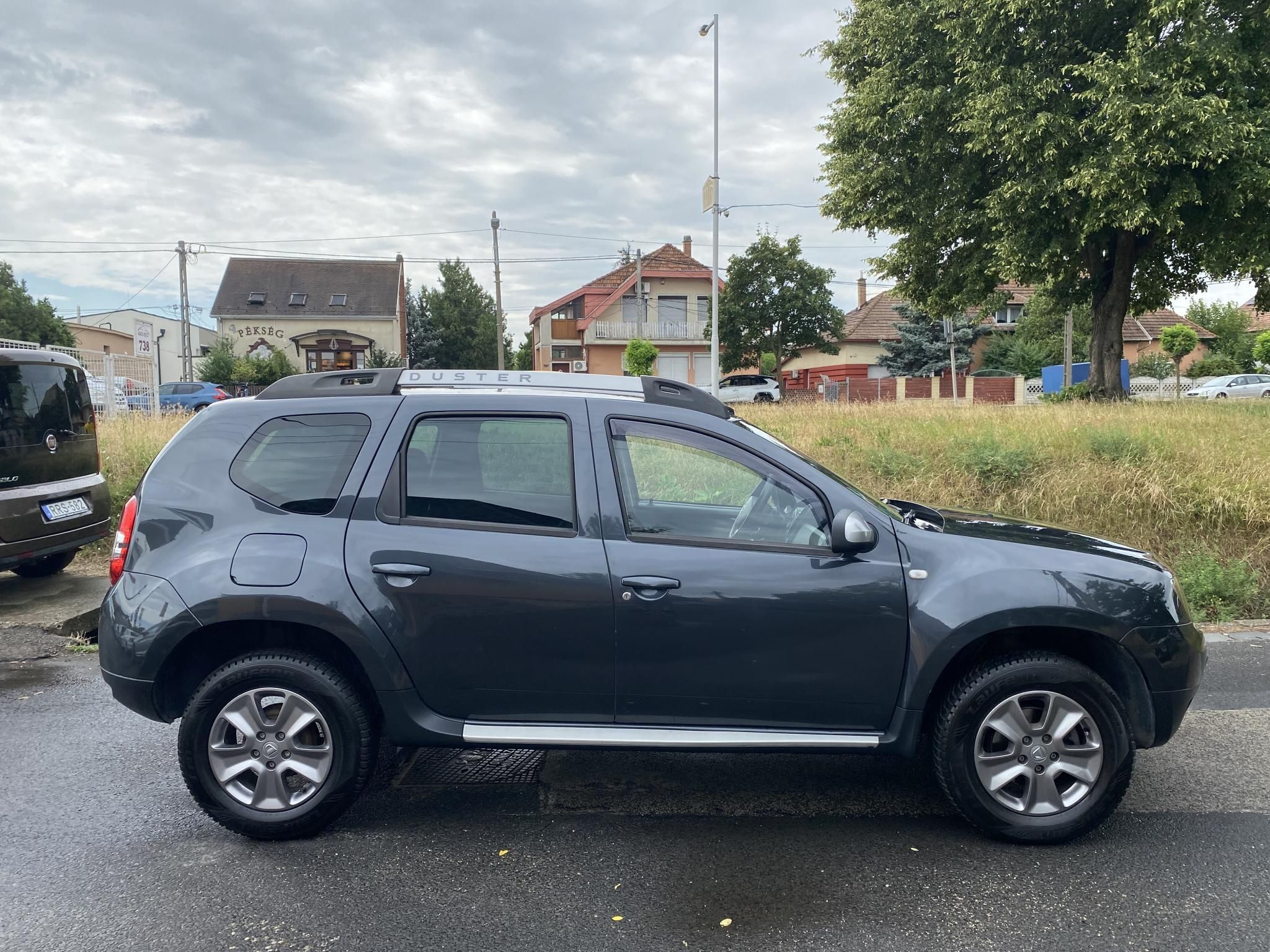 Használtautó - DACIA DUSTER 1.2 TCe Celebration Magyar! GARANCIÁVAL