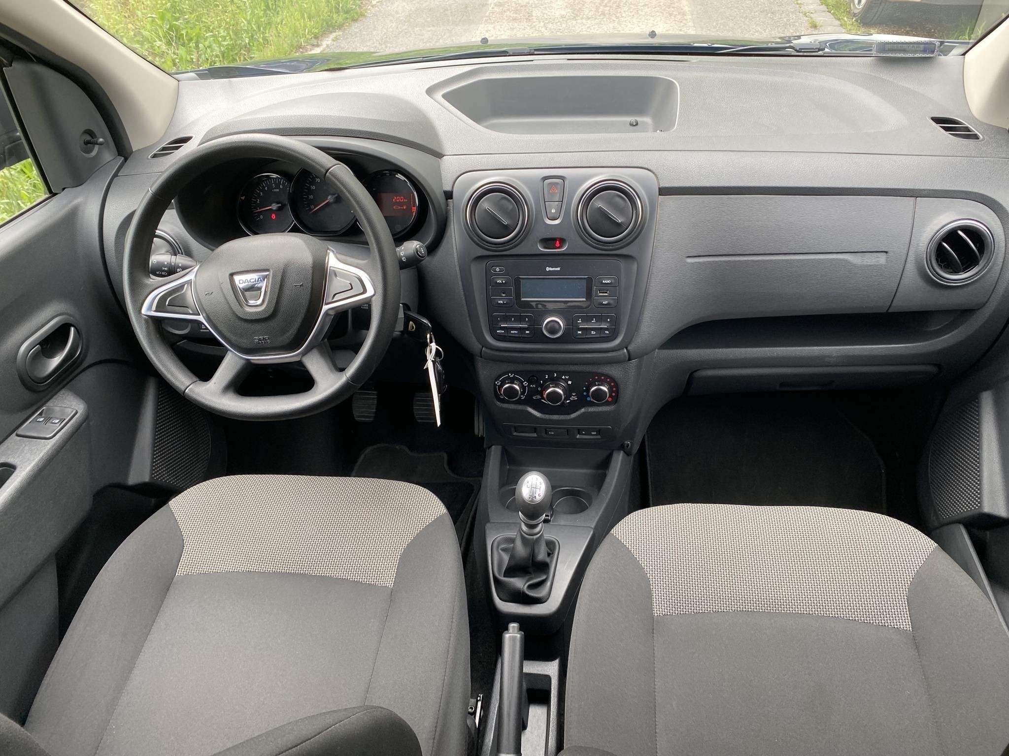 Használtautó - DACIA LODGY 1.3 TCe Ambiance (7 személyes ) Garanciával!