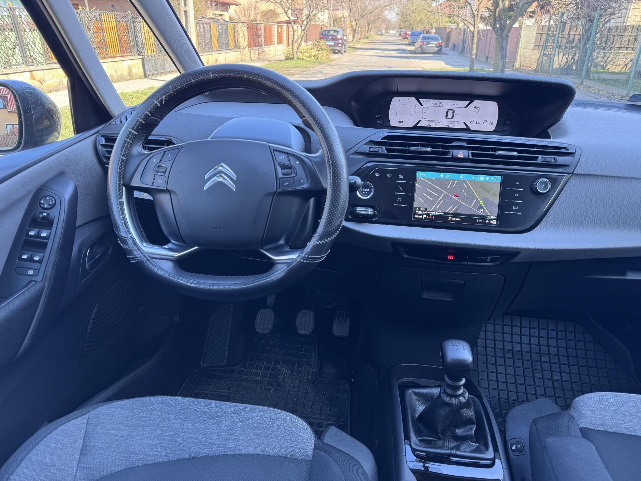 Használtautó - CITROEN GRAND C4 PICASSO C4Picasso 1.6 THP Intensive (7 személyes )