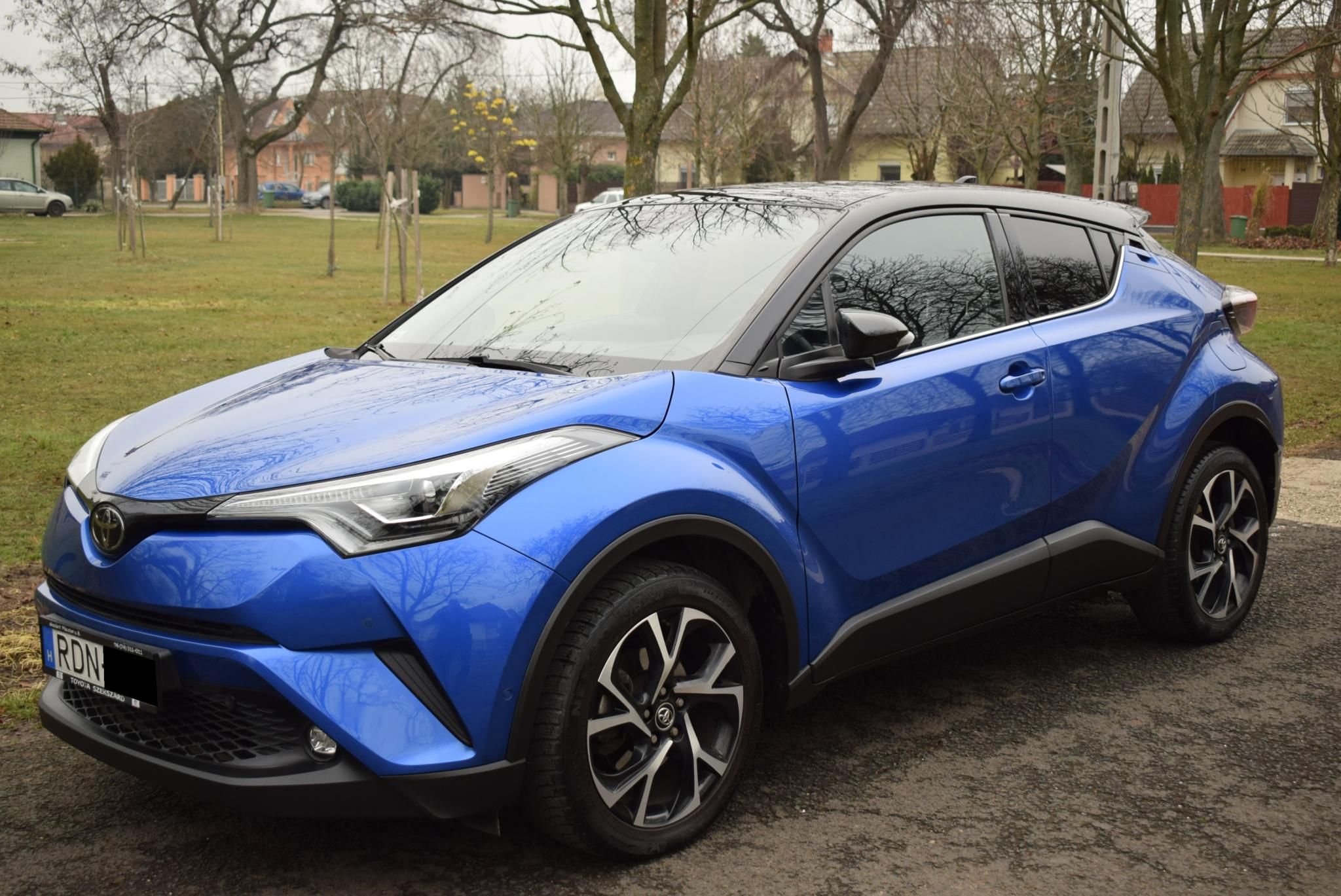 Használtautó - TOYOTA C-HR 1.2T Dynamic Comfort LED Magyar! 1. Tulaj!