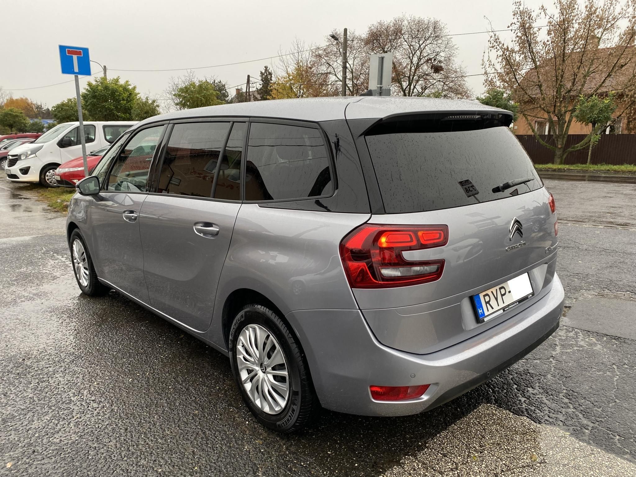 Használtautó - CITROEN GRAND C4 SPACETOURER C4Spacetourer 1.2 PureTech Live S&S (7 személyes ) Magyar!