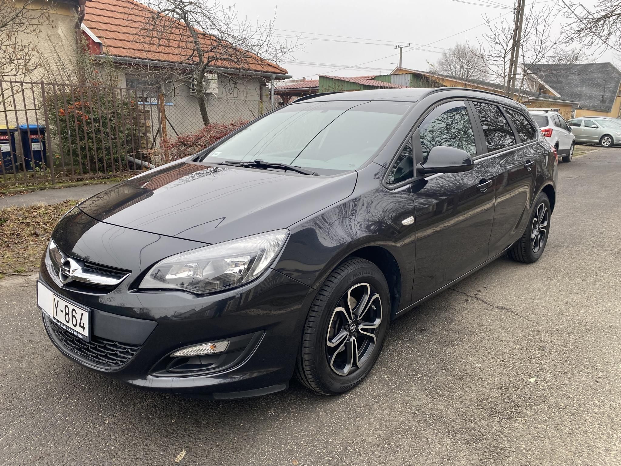 Használtautó - OPEL ASTRA J Sports Tourer 1.4 Enjoy EURO6 87.000km