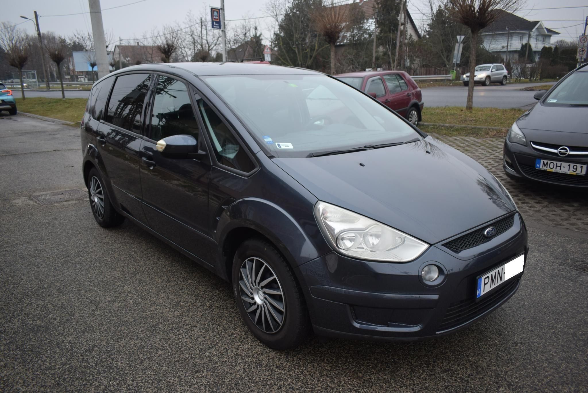 Használtautó - FORD S-MAX 2.0 TDCi Business Powershift