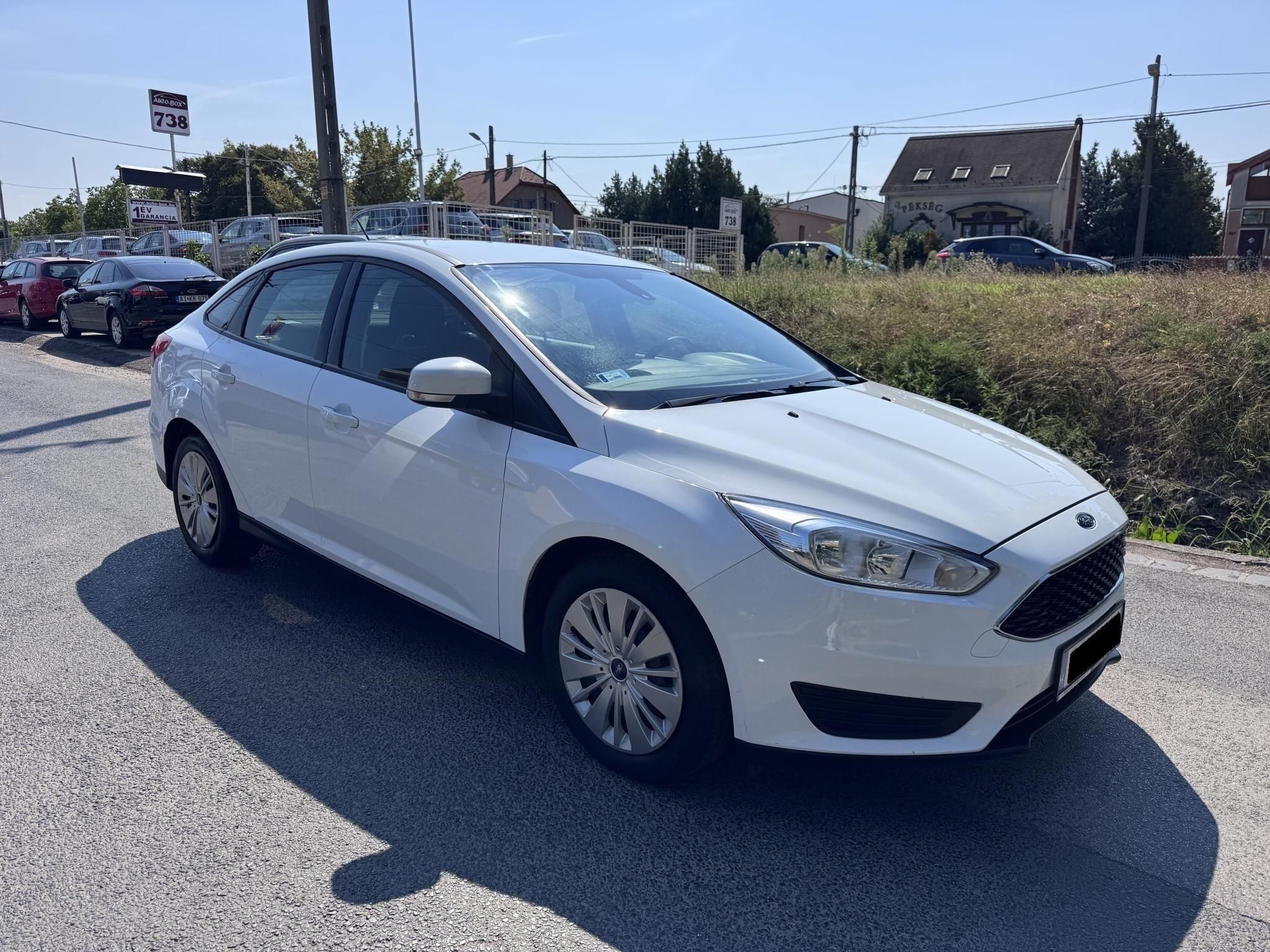 Használtautó - FORD FOCUS 1.0 EcoBoost Trend Magyar! GARANCIÁVAL