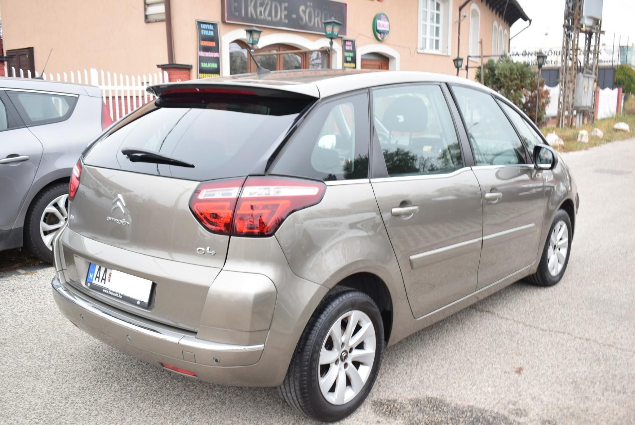 Használtautó - CITROEN C4 PICASSO 1.6 e-HDi Exclusive Navi!