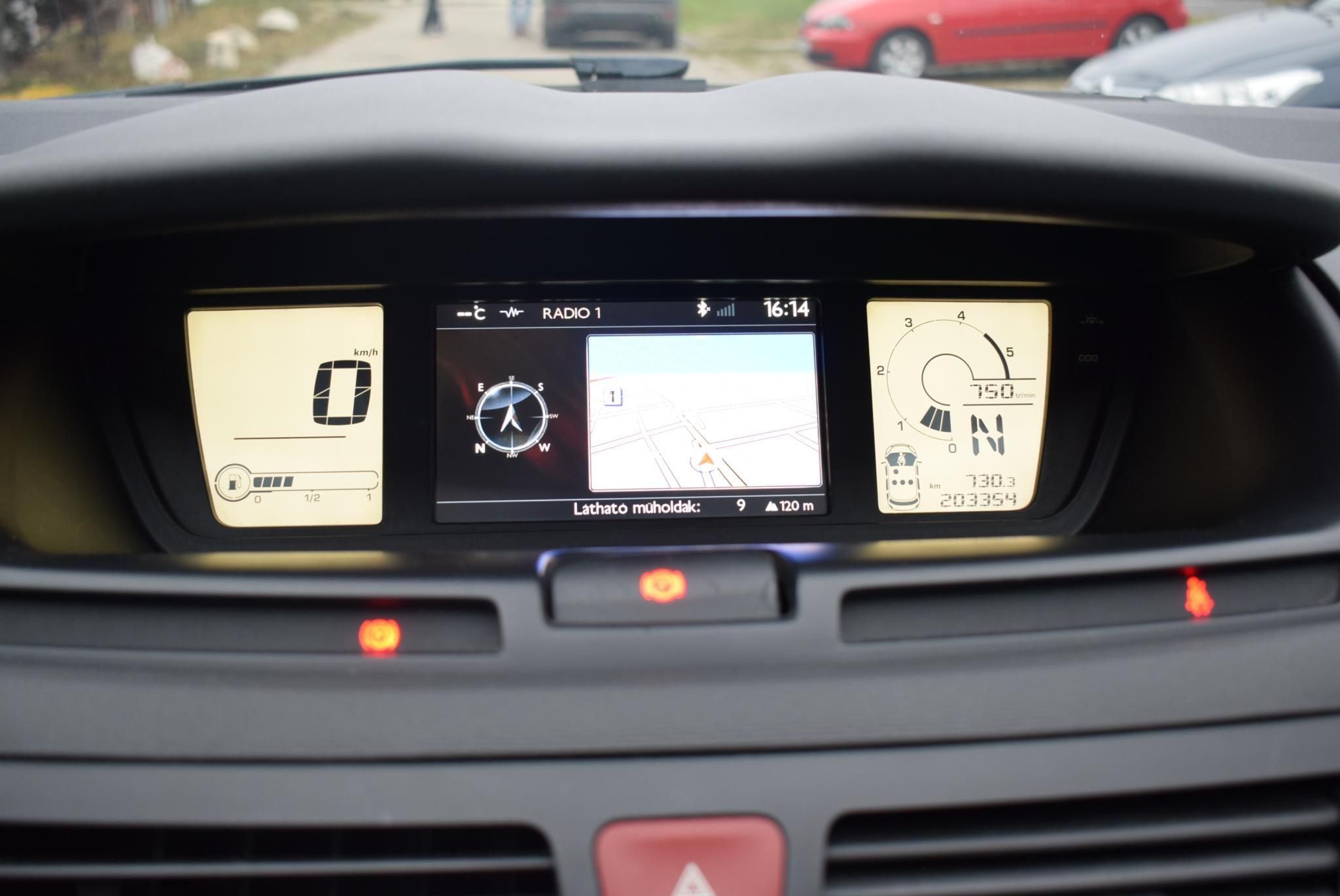 Használtautó - CITROEN C4 PICASSO 1.6 e-HDi Exclusive Navi!