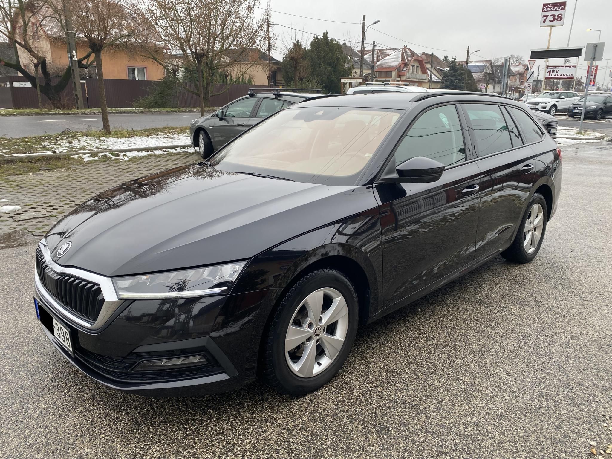 Használtautó - SKODA OCTAVIA Combi 2.0 TDI SCR Ambition