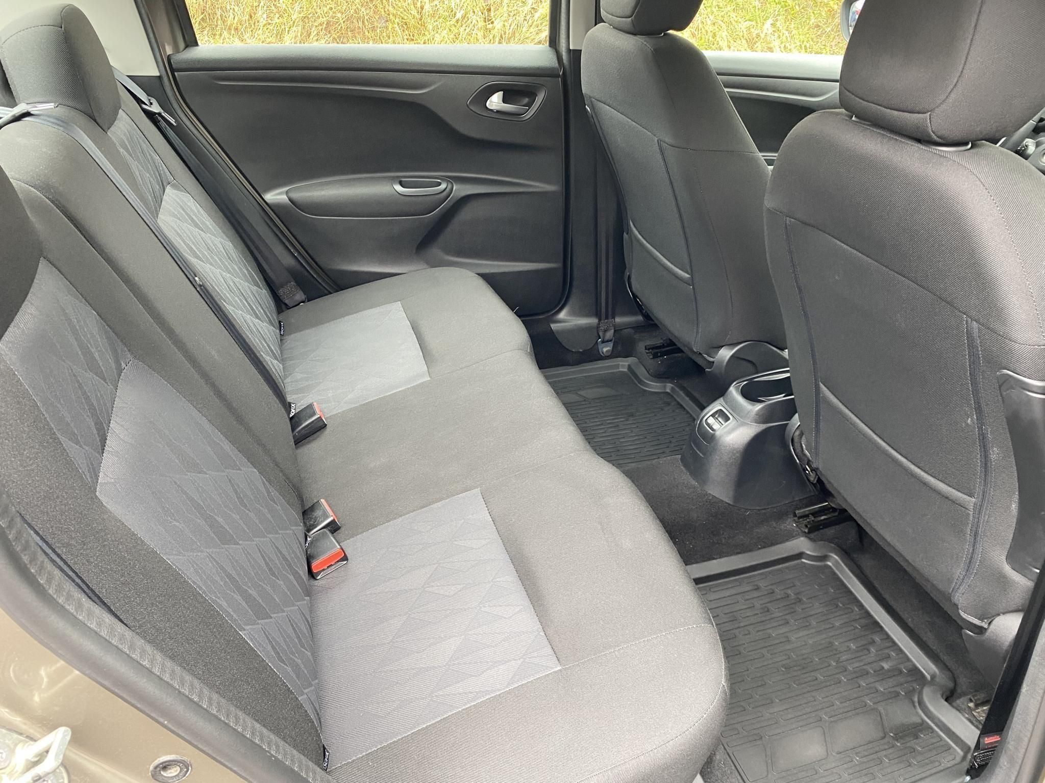 Használtautó - CITROEN C-ELYSEE C-Elysée 1.6 VTi Collection Magyar!