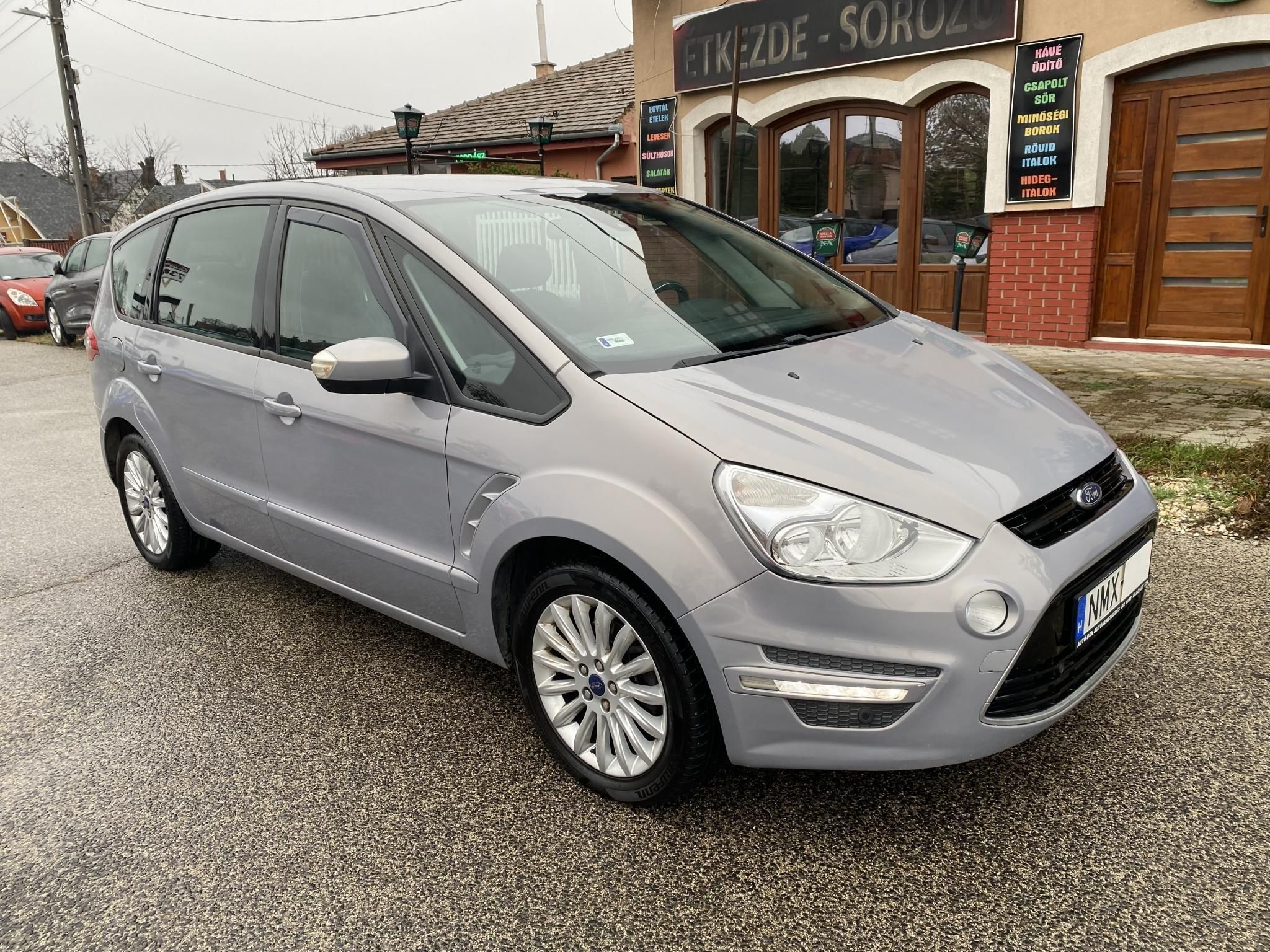 Használtautó - FORD S-MAX 2.0 TDCi Business Powershift 7 személyes! Garanciával!