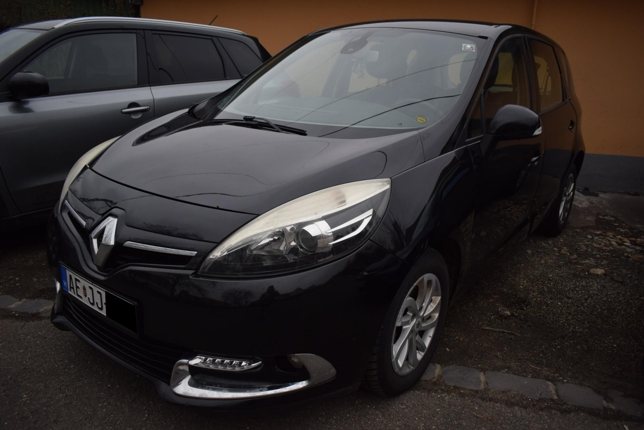 Használtautó - RENAULT SCENIC Scénic 1.6 dCi Energy Bose Navi