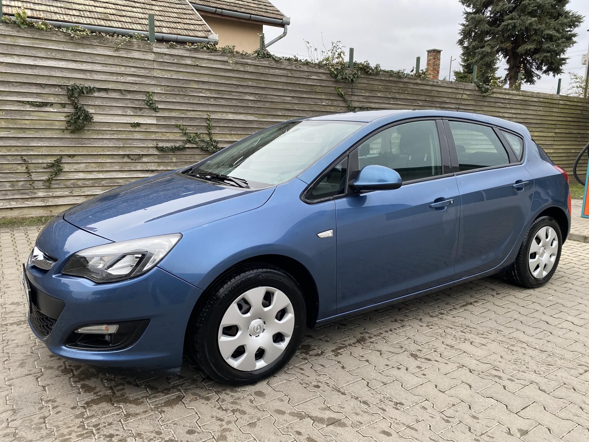 Használtautó - OPEL ASTRA J 1.6 Enjoy Magyar! GARANCIÁVAL