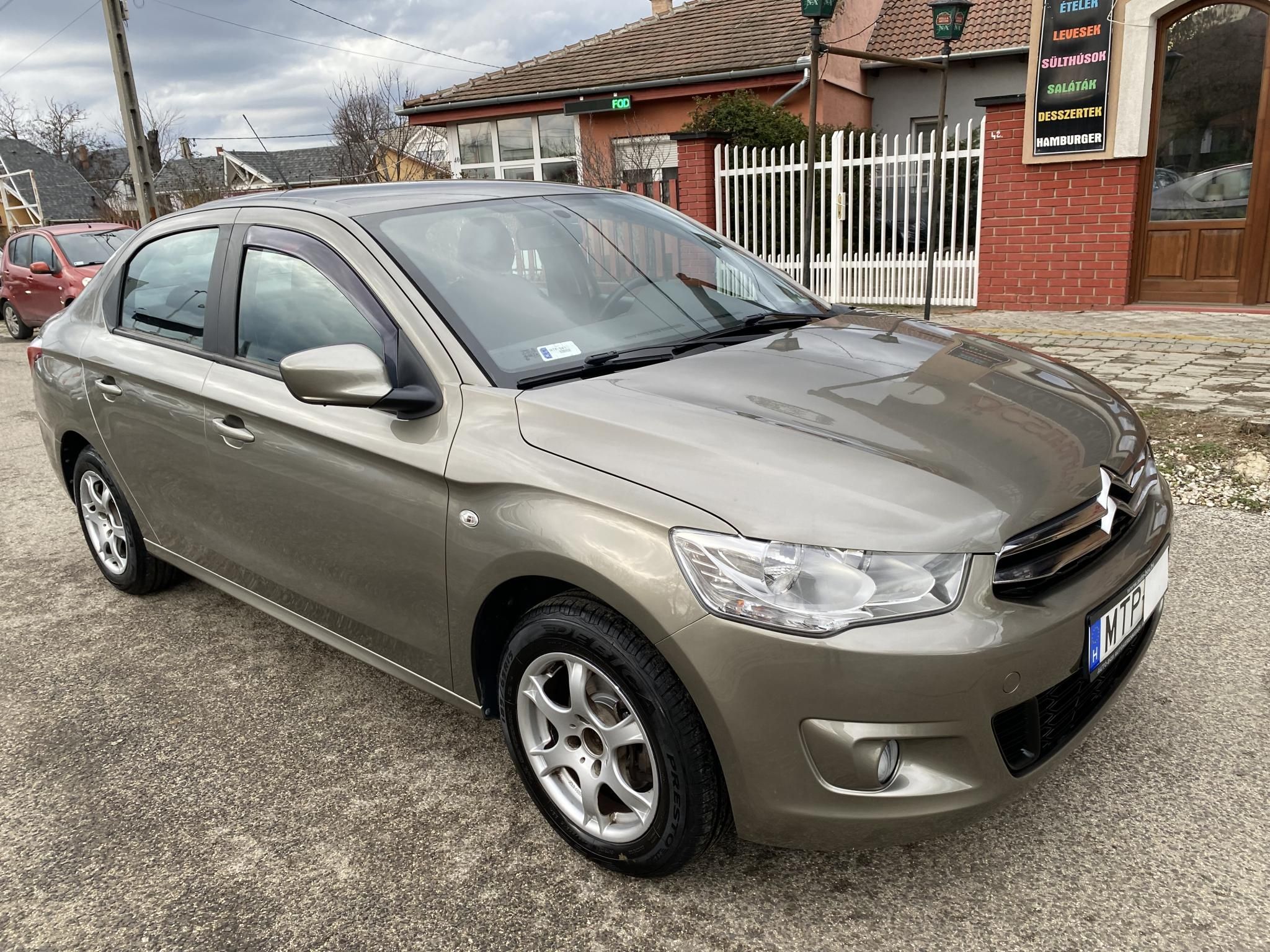 Használtautó - CITROEN C-ELYSEE C-Elysée 1.2 VTi PureTech Collection Magyar! GARANCIÁVAL