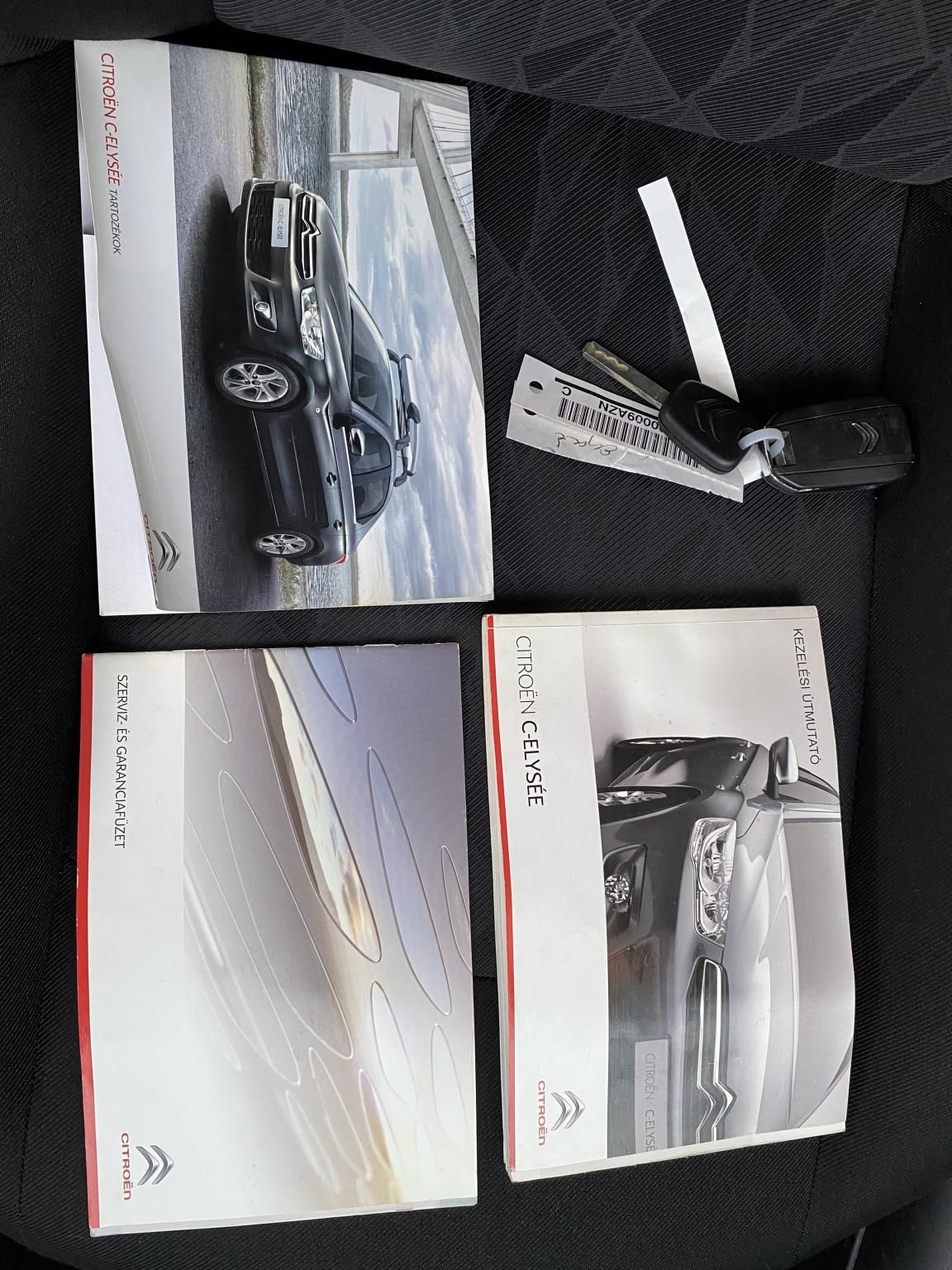 Használtautó - CITROEN C-ELYSEE C-Elysée 1.2 VTi PureTech Collection Magyar! GARANCIÁVAL