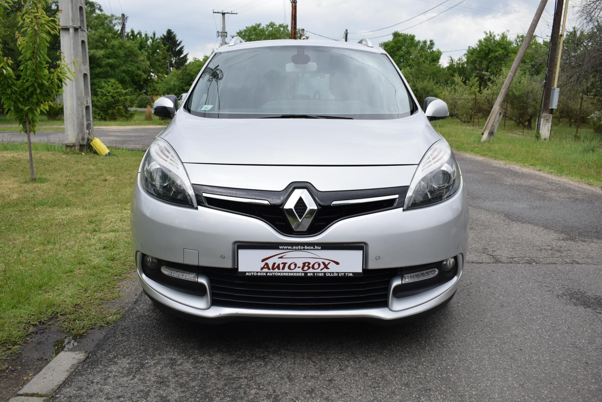 Használtautó - RENAULT SCENIC Scénic 1.6 dCi Bose Stop&Start