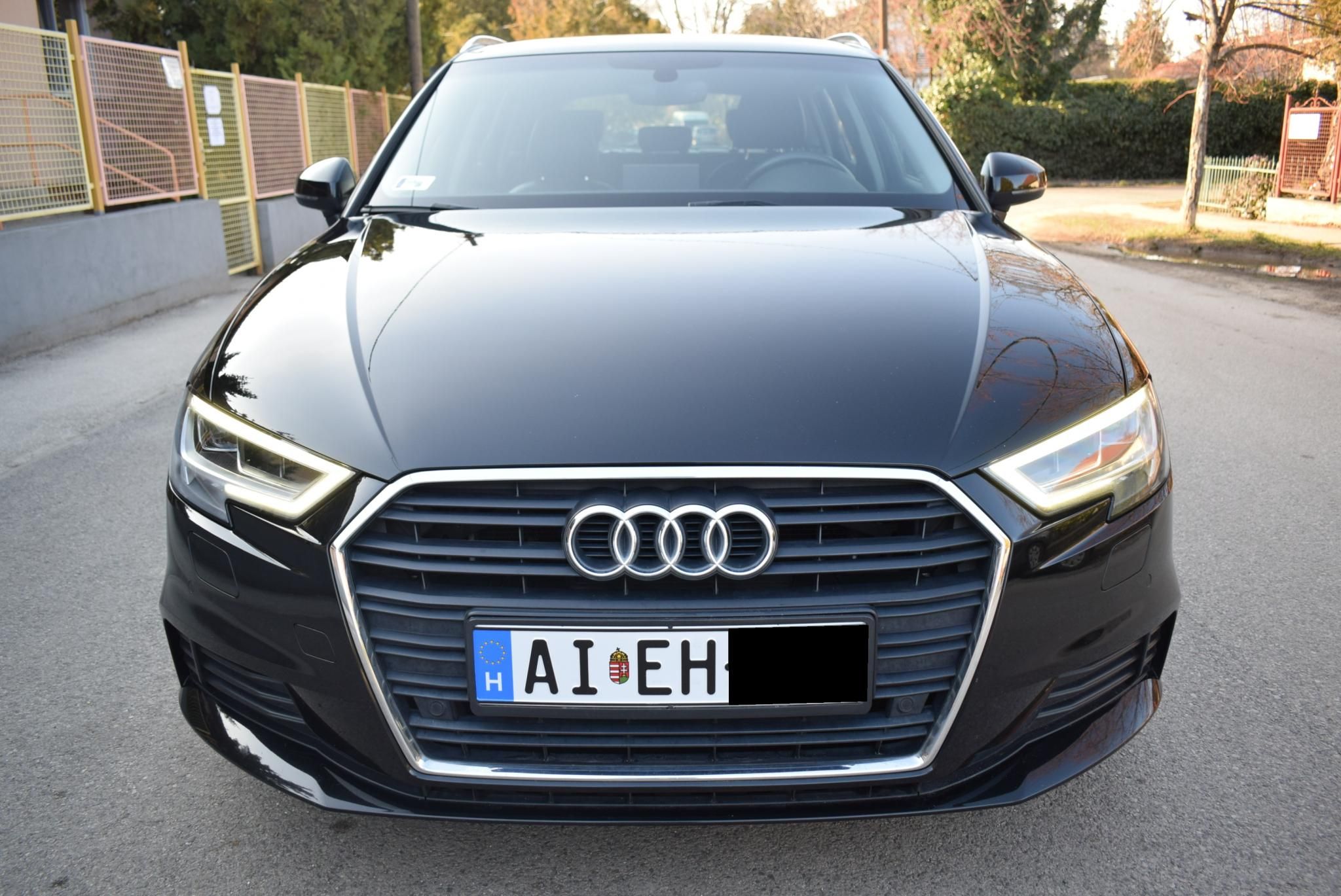 Használtautó - AUDI A3 Sportback 1.6 TDI Sport Led! Navi! Bőr!