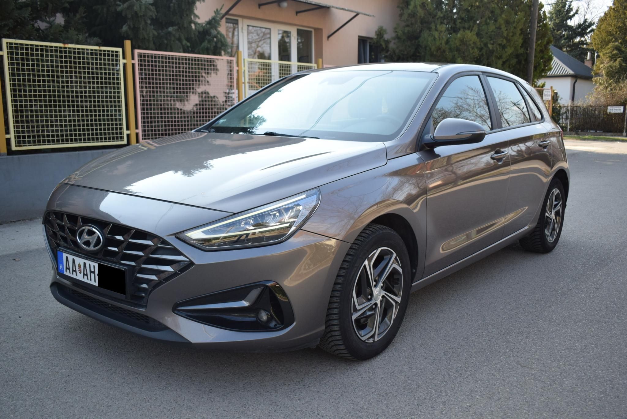 Használtautó - HYUNDAI I30 1.5 DPi Comfort Plus Premium Magyar!