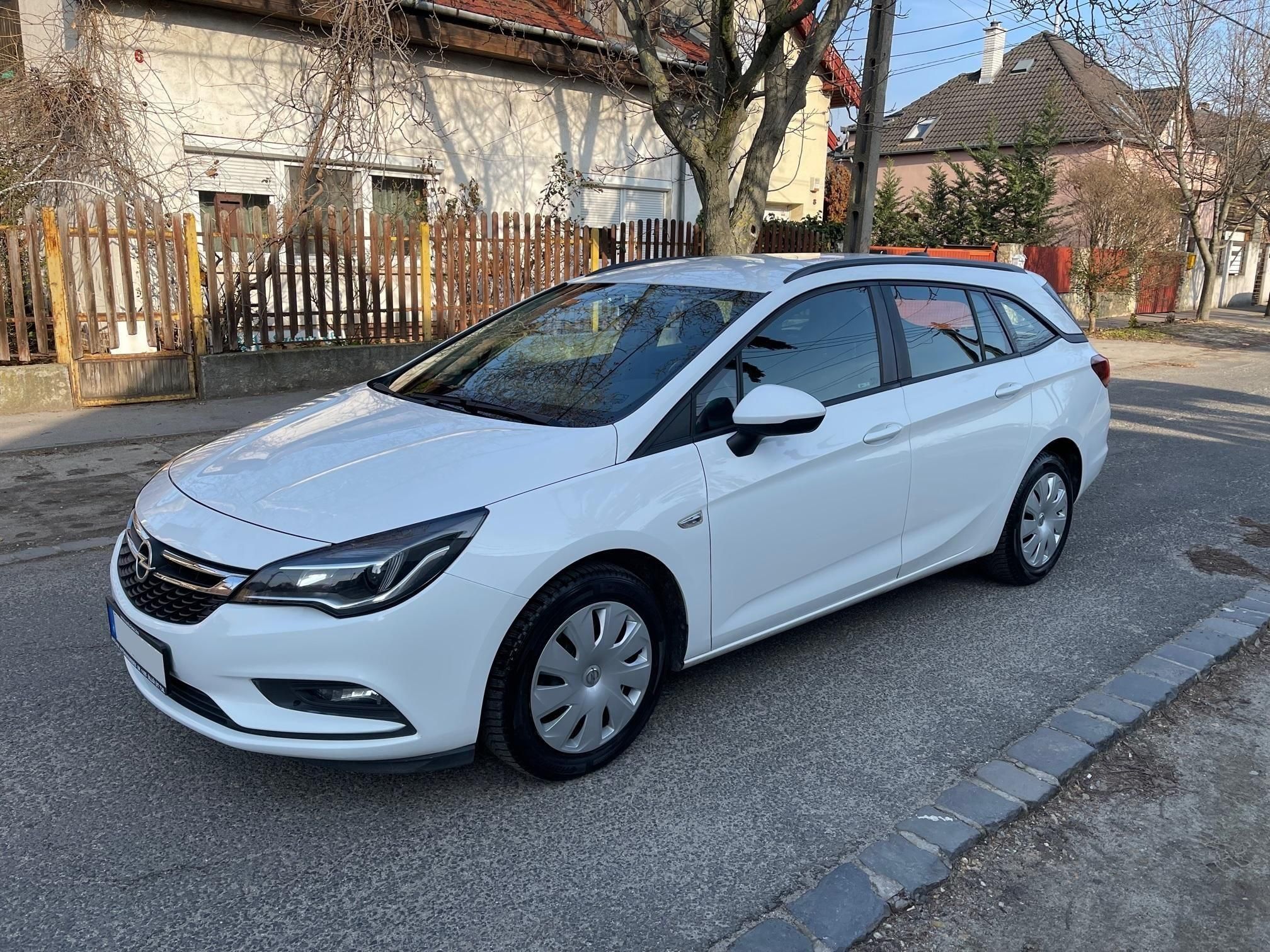 Használtautó - OPEL ASTRA K Sports Tourer 1.5 CDTI