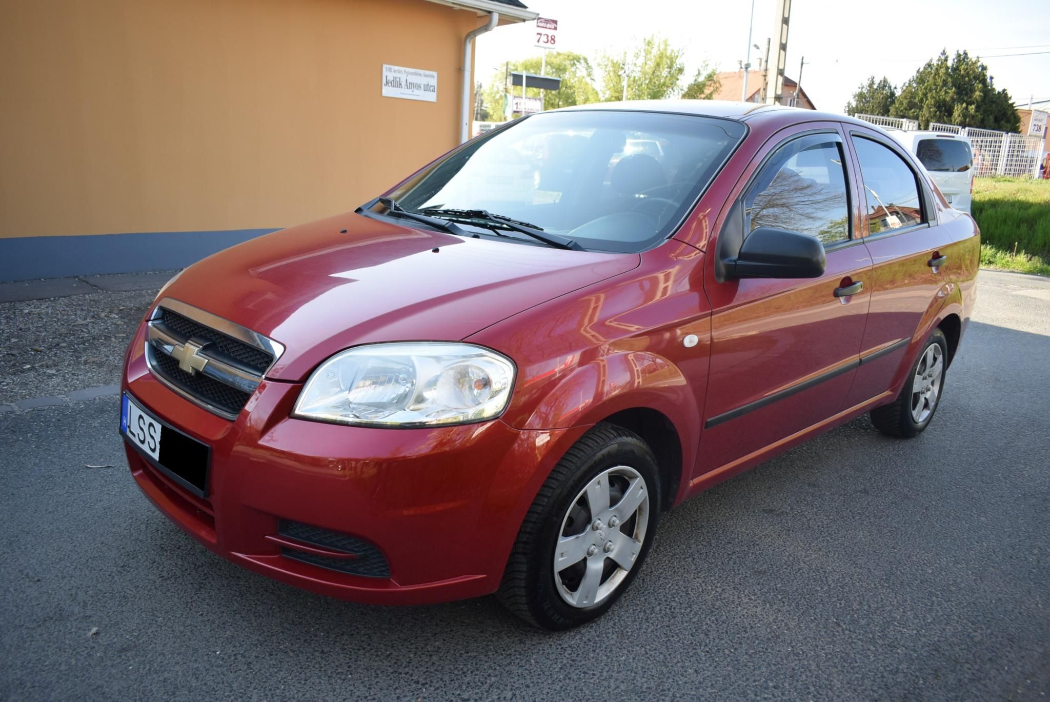 Használtautó - CHEVROLET AVEO Sedan 1.2 16V Base 48.000km Hideg klíma