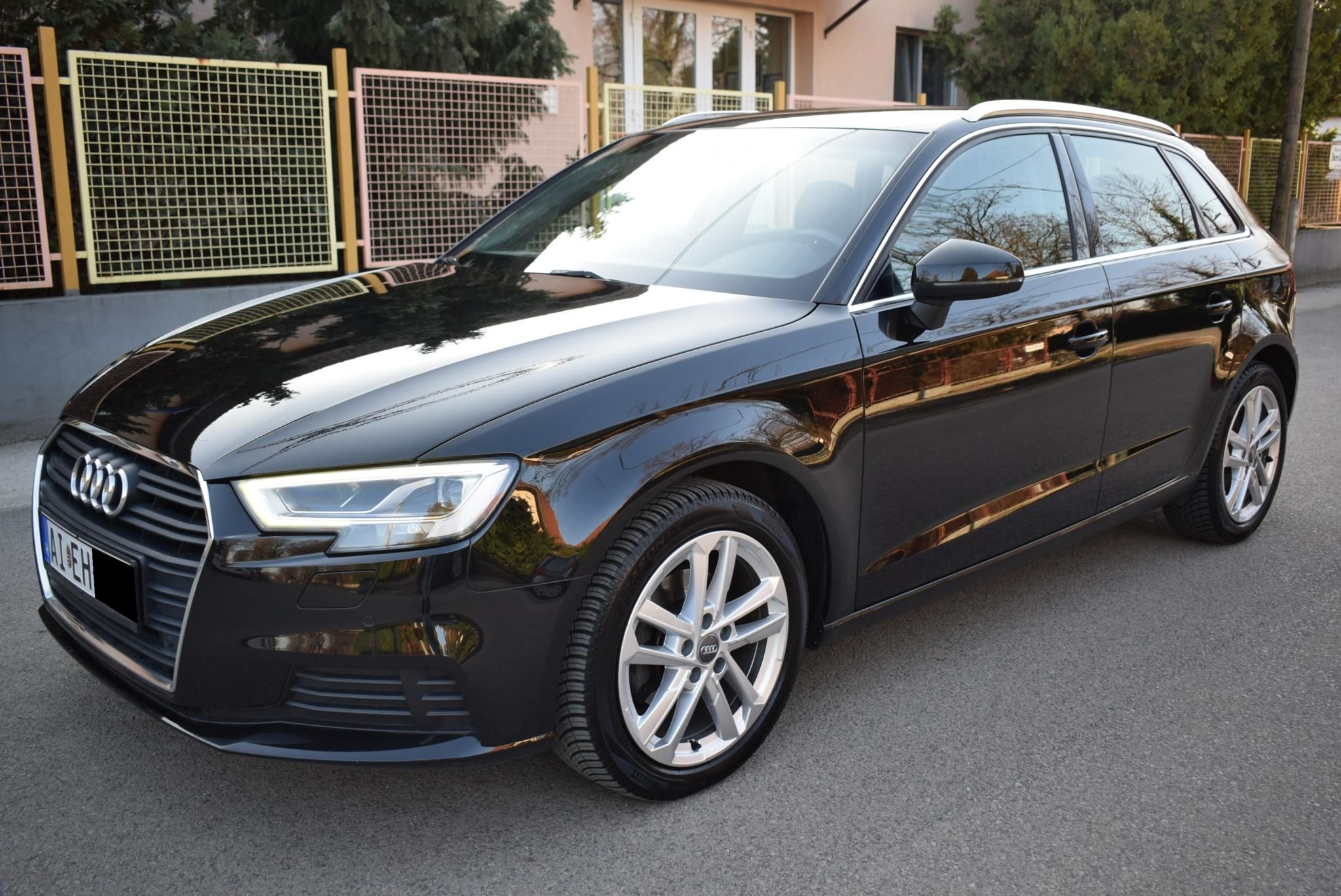 Használtautó - AUDI A3 Sportback 1.6 TDI Sport Led! Navi! Bőr! Kitűnő állapot!