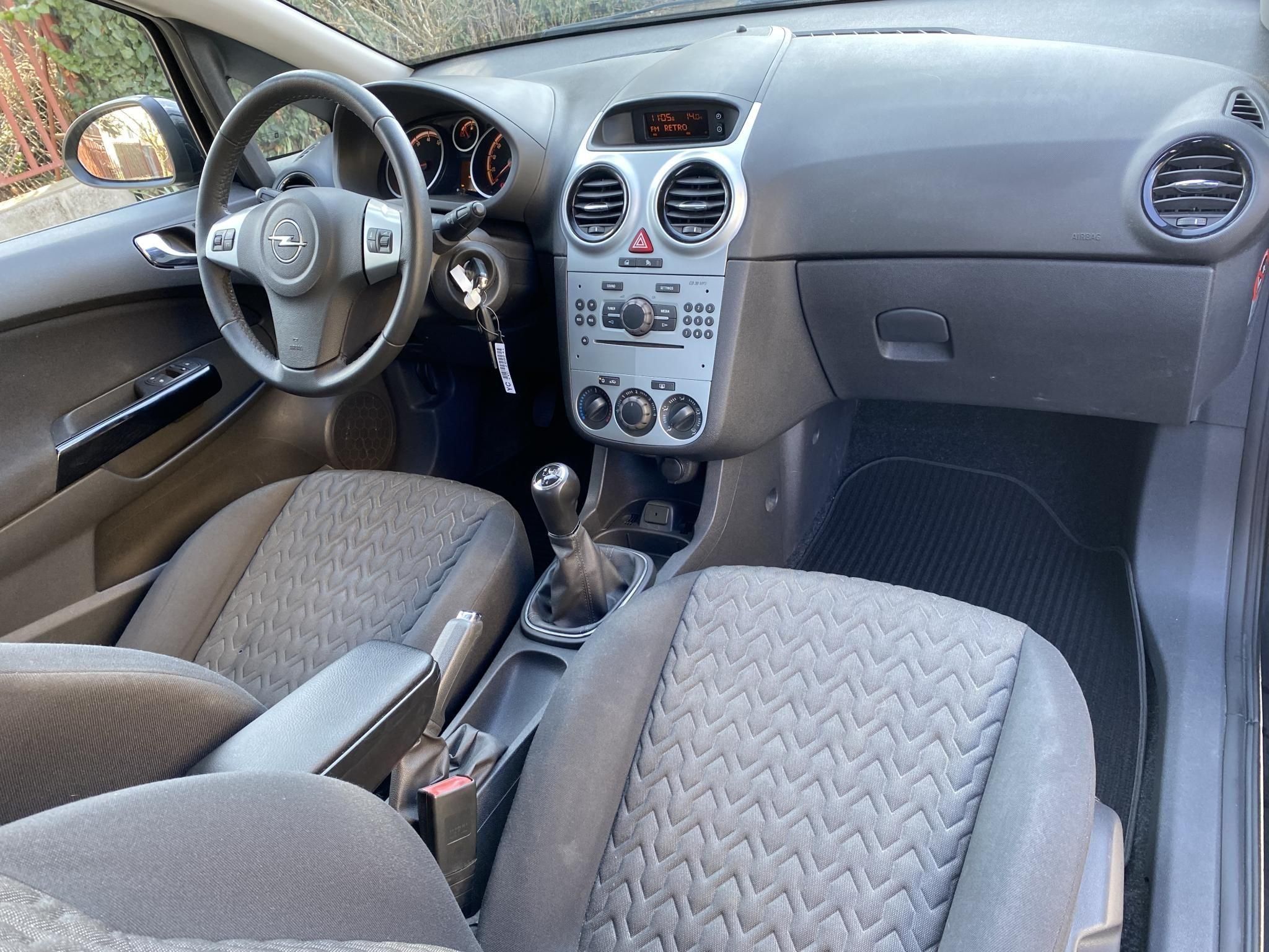 Használtautó - OPEL CORSA D 1.4 Active Start-Stop Új Vezérlés!!! Friss Műszaki!