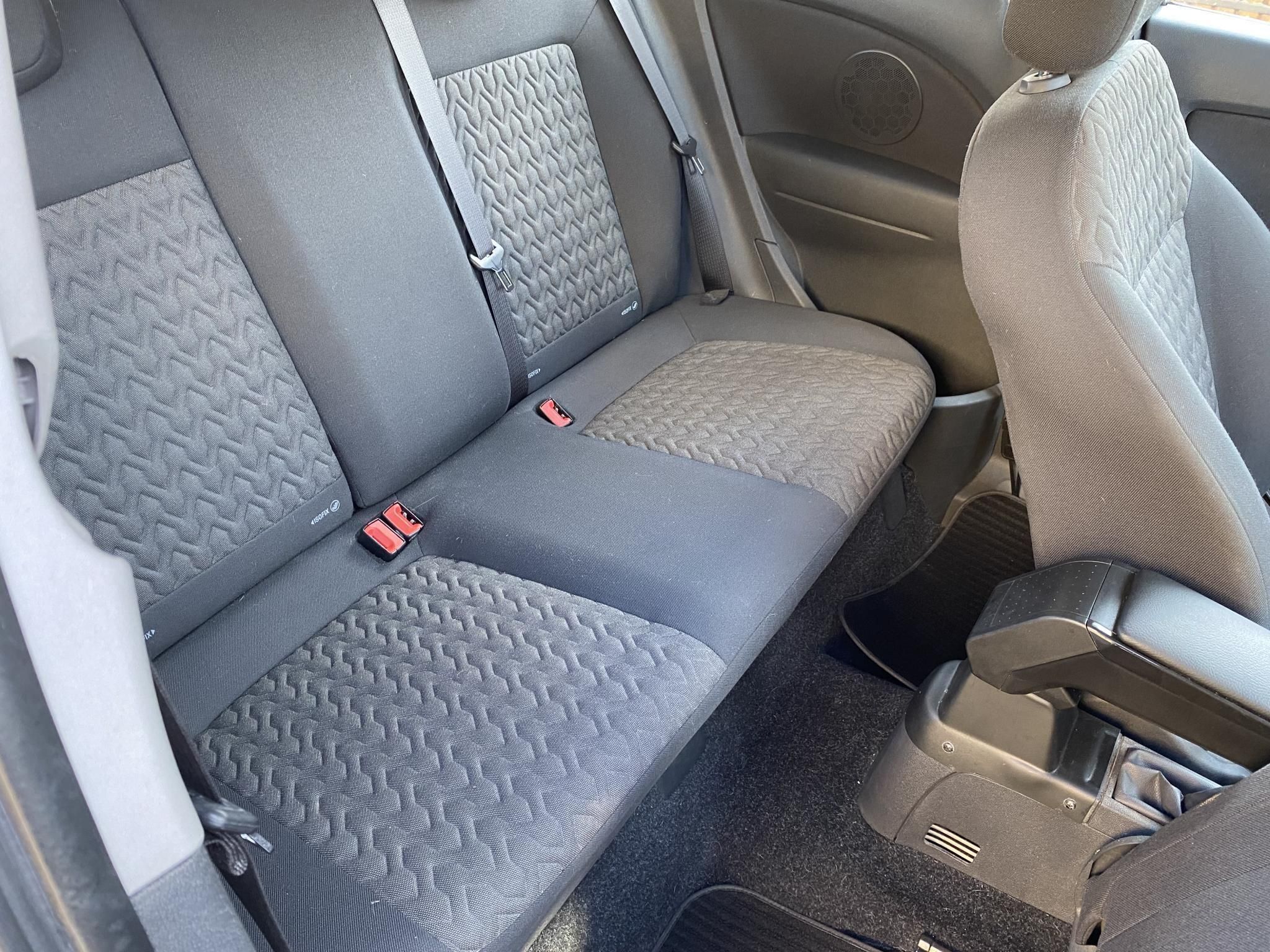 Használtautó - OPEL CORSA D 1.4 Active Start-Stop Új Vezérlés!!! Friss Műszaki!