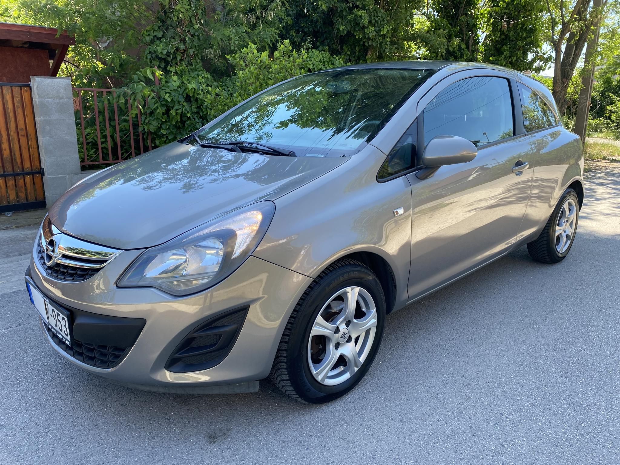 Használtautó - OPEL CORSA D 1.0 Selection Navigáció! Félbőr!