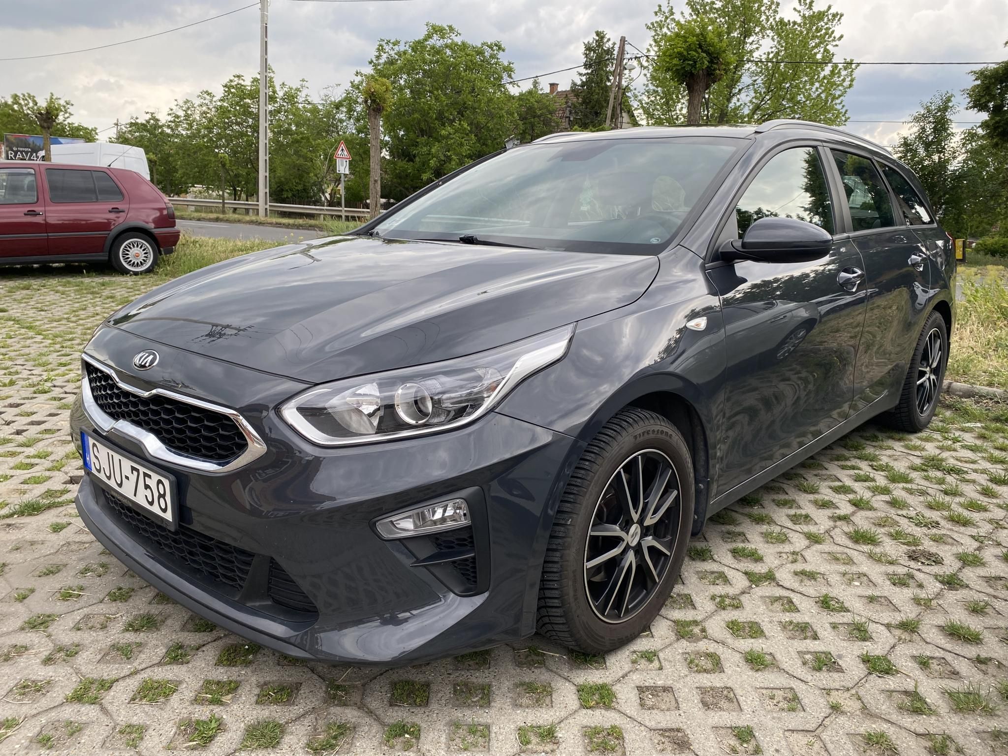 Használtautó - KIA CEE'D Ceed SW 1.0 T-GDI Silver Magyar! GARANCIÁVAL