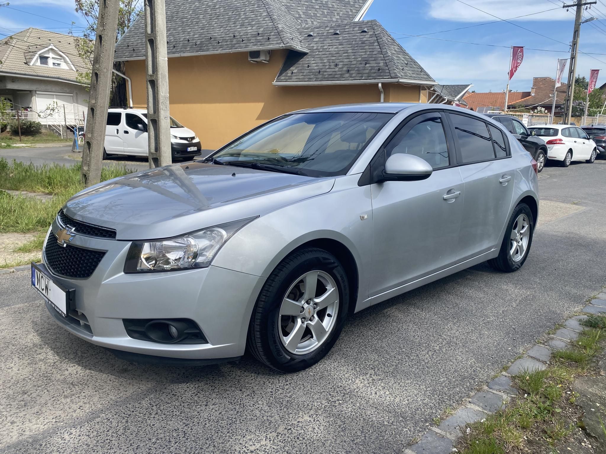 Használtautó - CHEVROLET CRUZE 1.6 LS Plus
