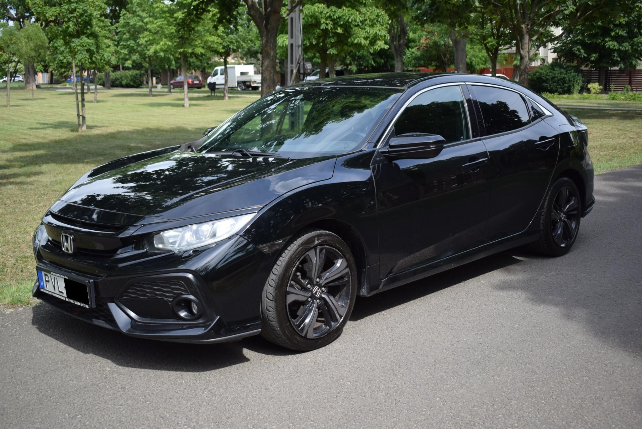 Használtautó - HONDA CIVIC 1.0 T Elegance Navi 1.Tulaj! Magyar!