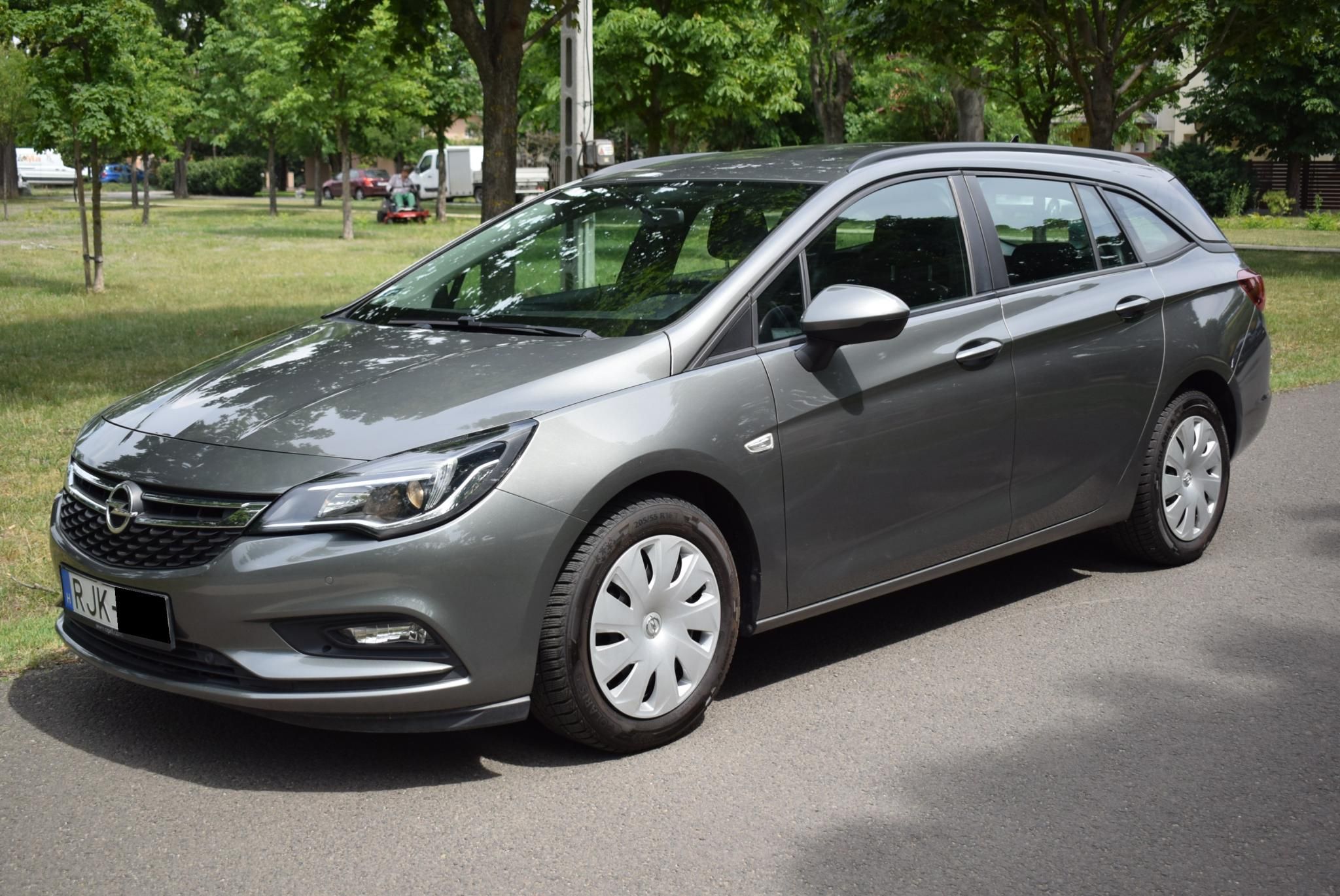 Használtautó - OPEL ASTRA K Sports Tourer 1.6 CDTI Start-Stop Enjoy 4Hengeres! Vezérlés cserélve!
