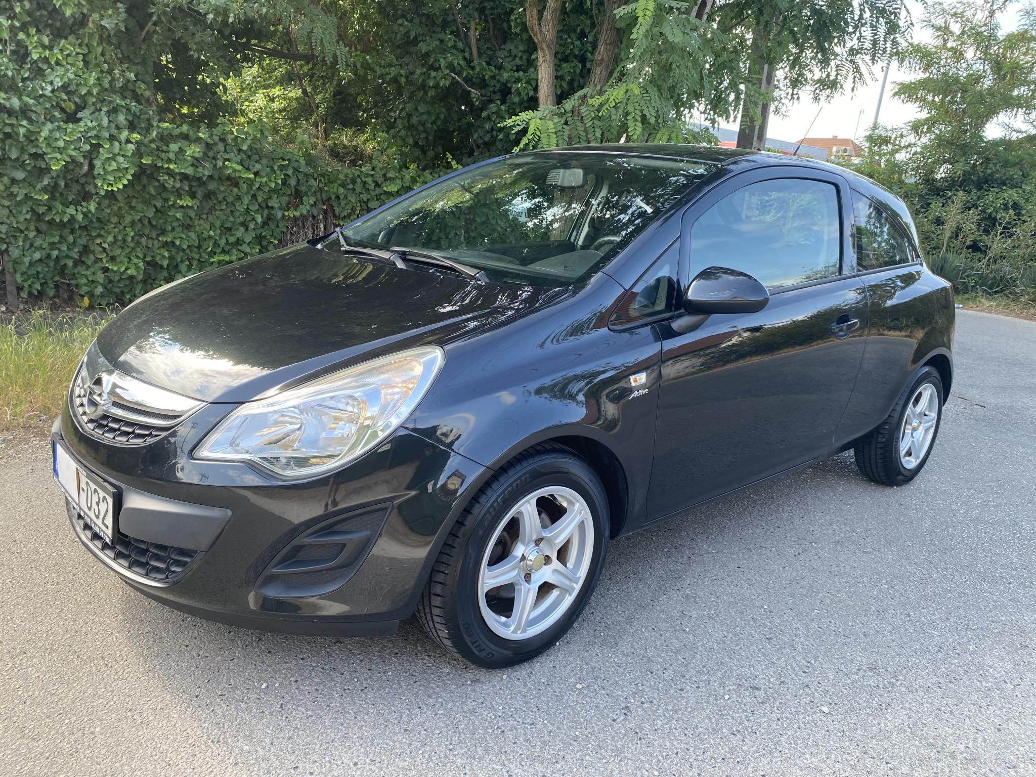 Használtautó - OPEL CORSA D 1.4 Active Start-Stop Új Vezérlés!!! Friss Műszaki!