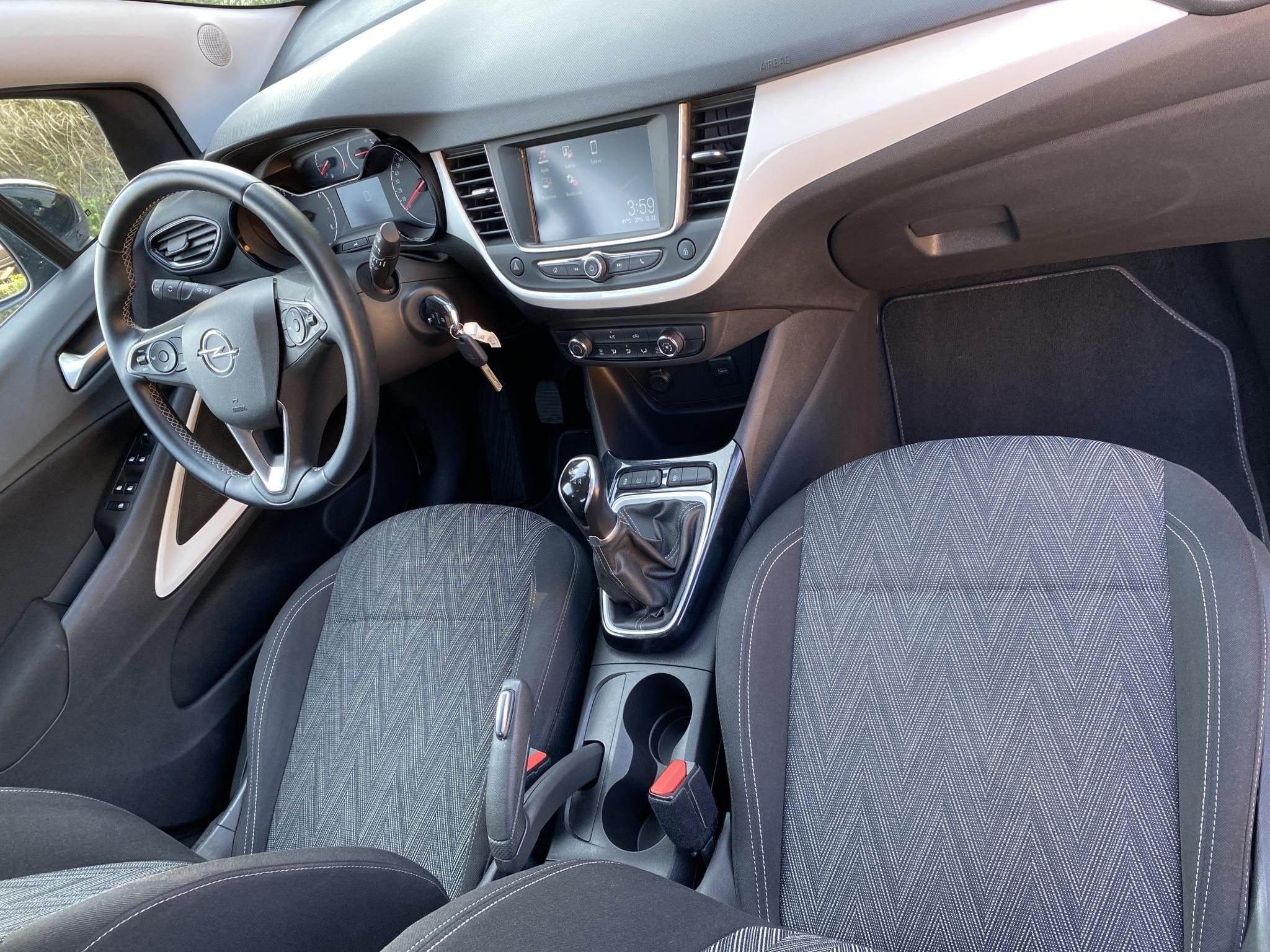 Használtautó - OPEL CROSSLAND X 1.2 Elegance Friss műszaki! Garanciával!