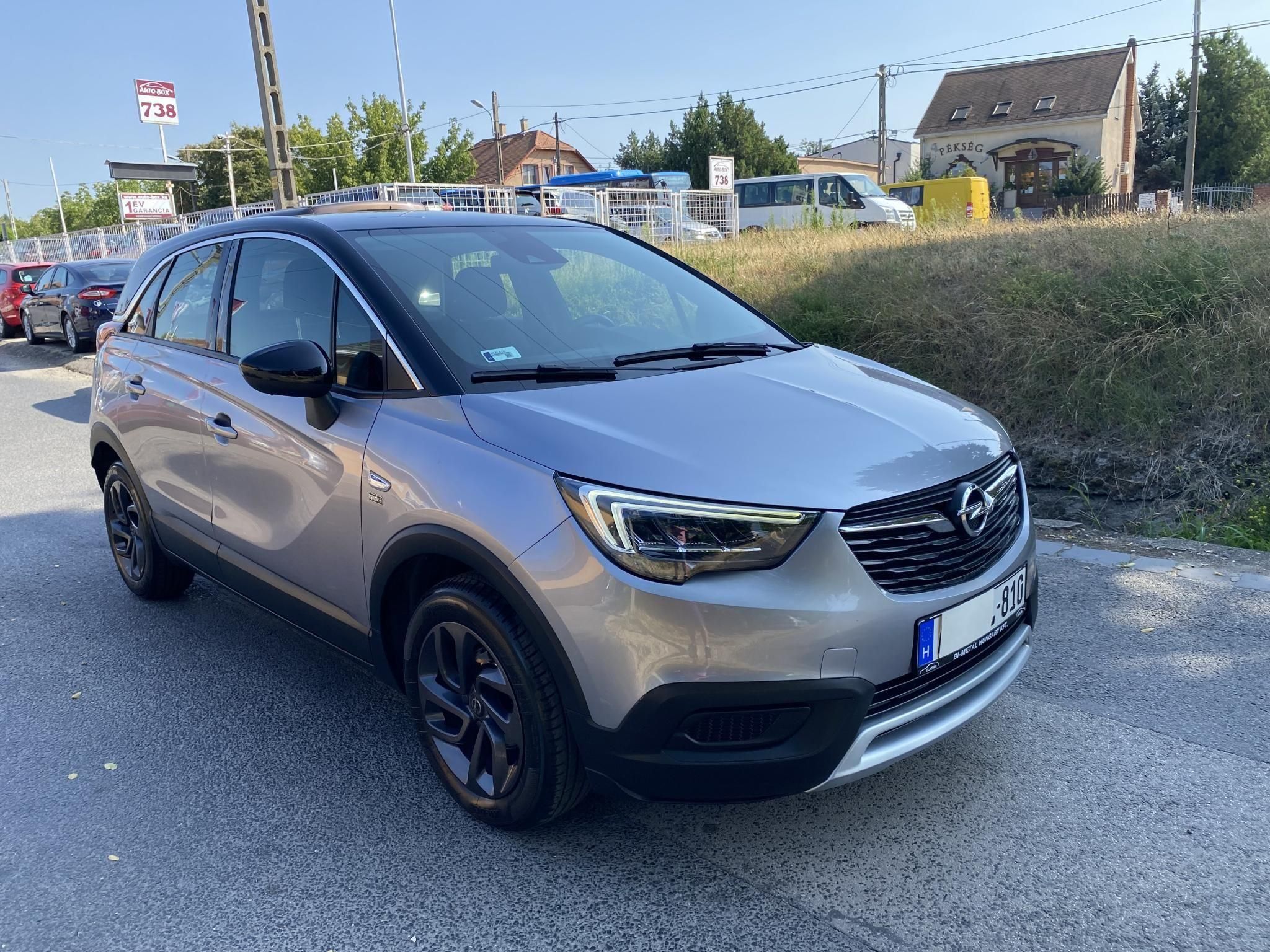 Használtautó - OPEL CROSSLAND X 1.2 Elegance Friss műszaki! Garanciával!