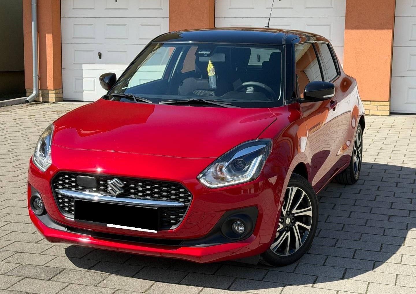 Használtautó - SUZUKI SWIFT 1.2 Dualjet Hybrid GL+