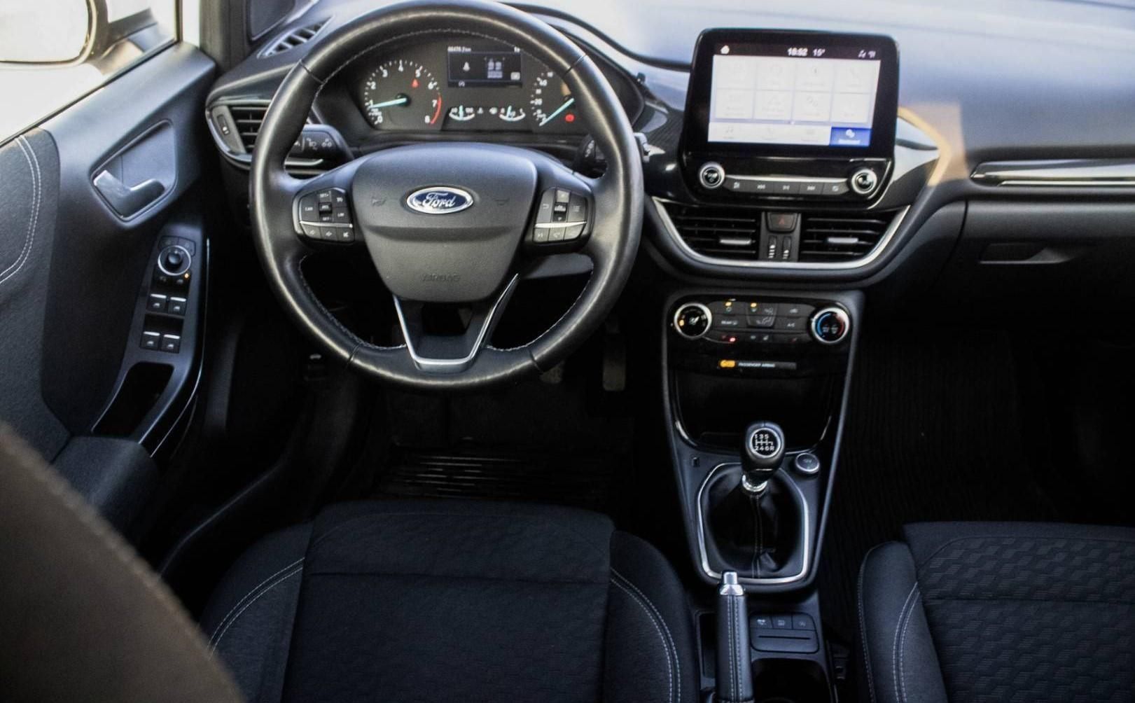 Használtautó - FORD PUMA 1.0 EcoBoost Titanium Design Magyar! GARANCIÁVAL!