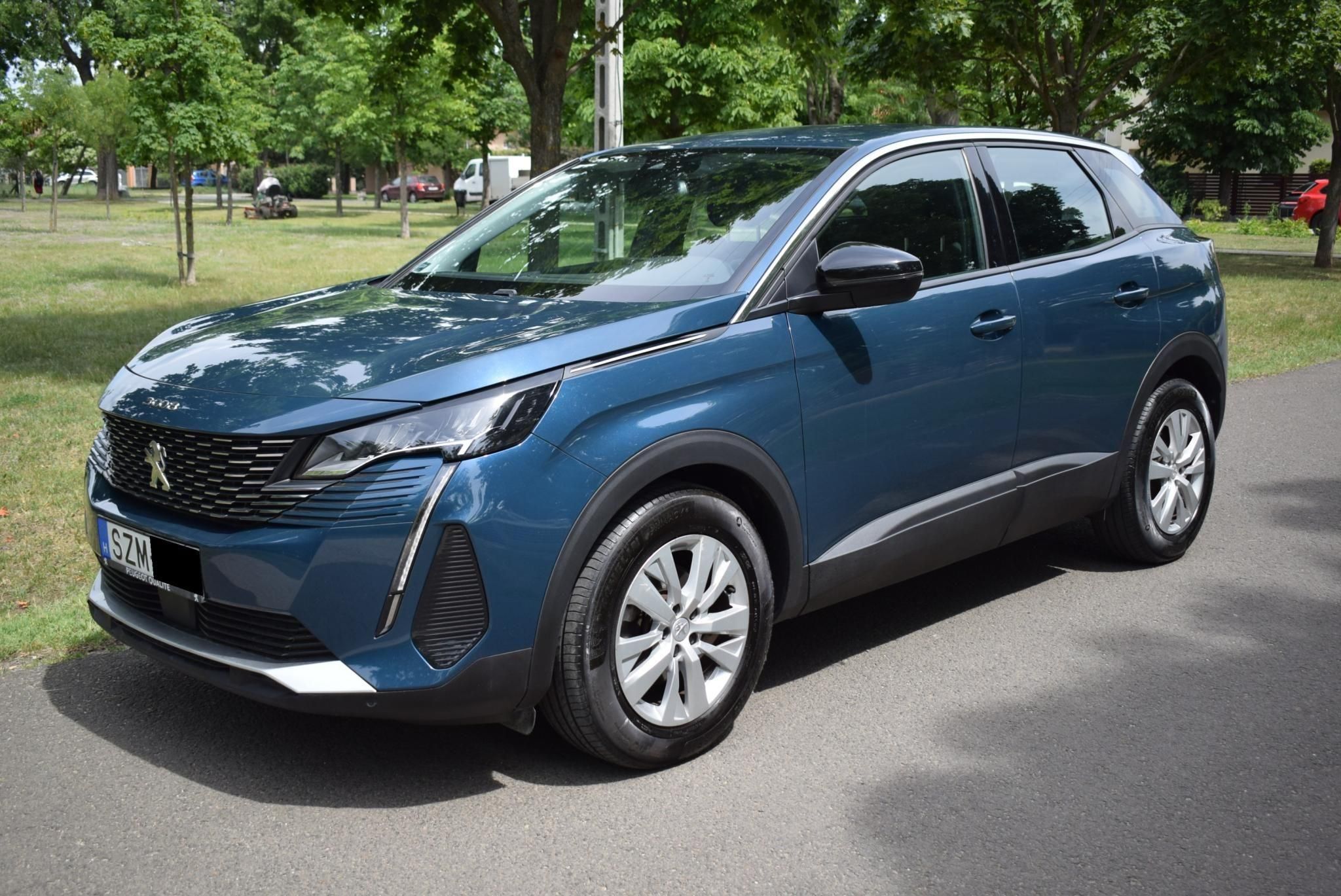 Használtautó - PEUGEOT 3008 1.2 PureTech Allure
