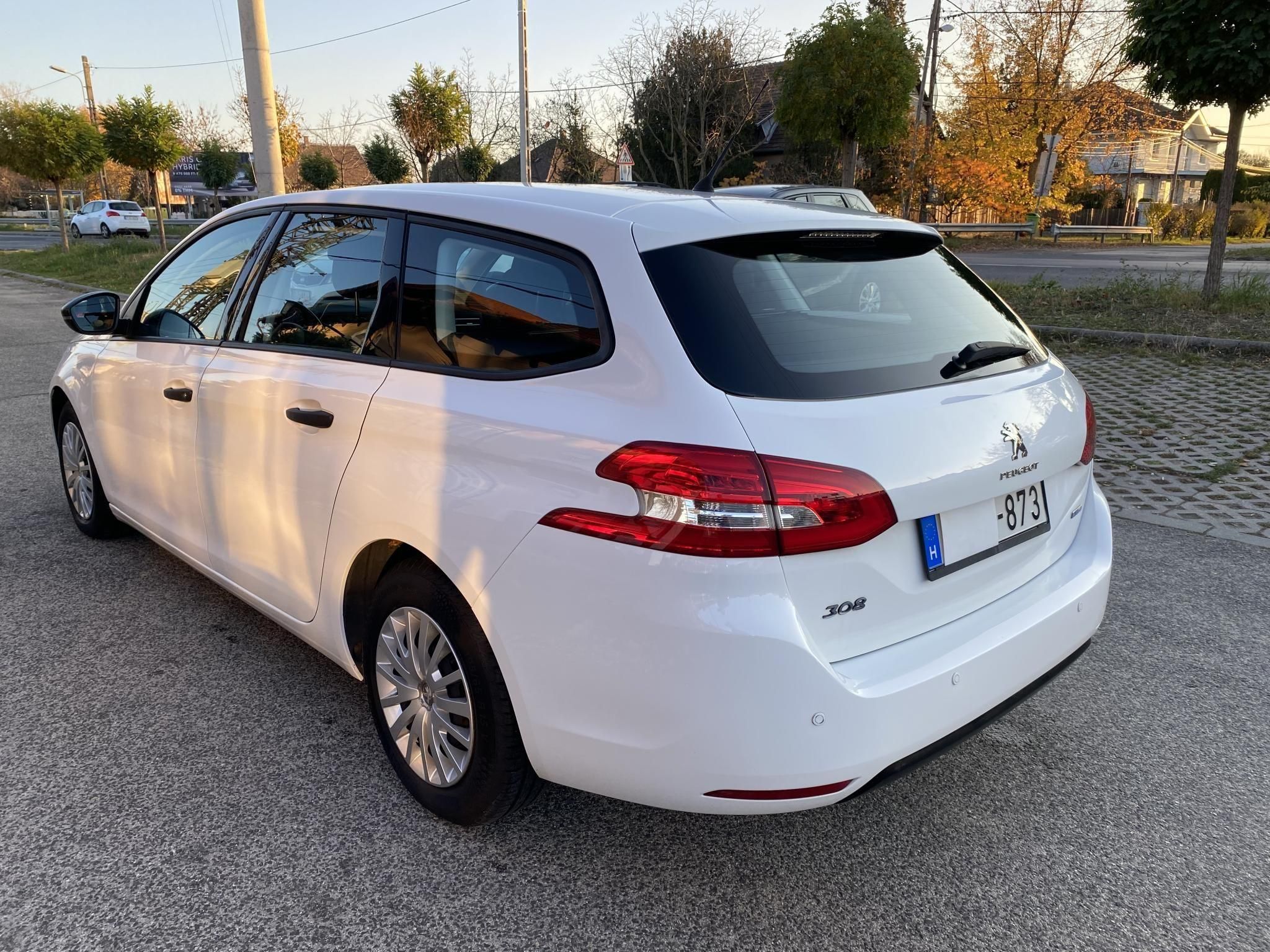 Használtautó - PEUGEOT 308 SW 1.2 PureTech Active Magyar!Friss Műszakival! GARANCIÁVAL